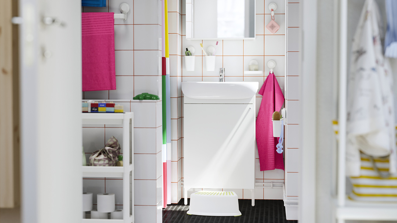 IKEA - A colourful and flexible bathroom designed for busy families