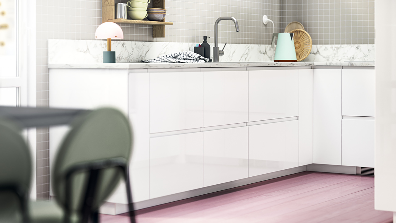 IKEA - A small, yet airy and light kitchen with colourful accents