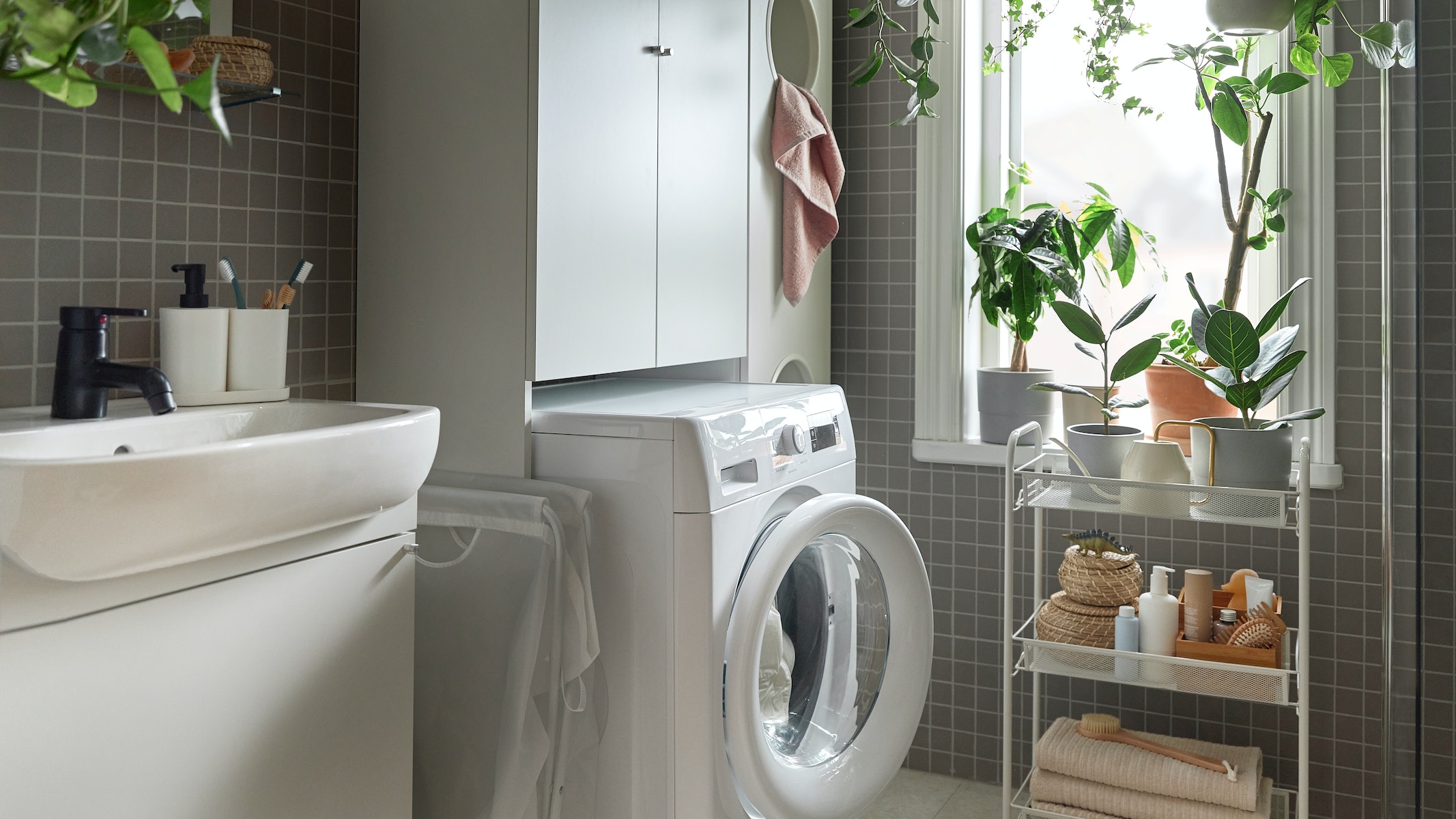 IKEA - Compact laundry functionality with freshness for a small bathroom