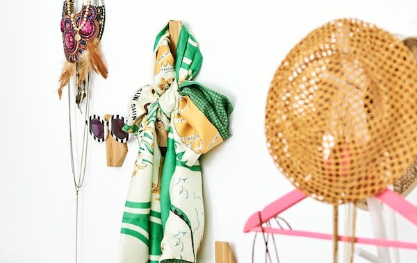 IKEA - Home visit: 6 easy hacks to revamp your wardrobe