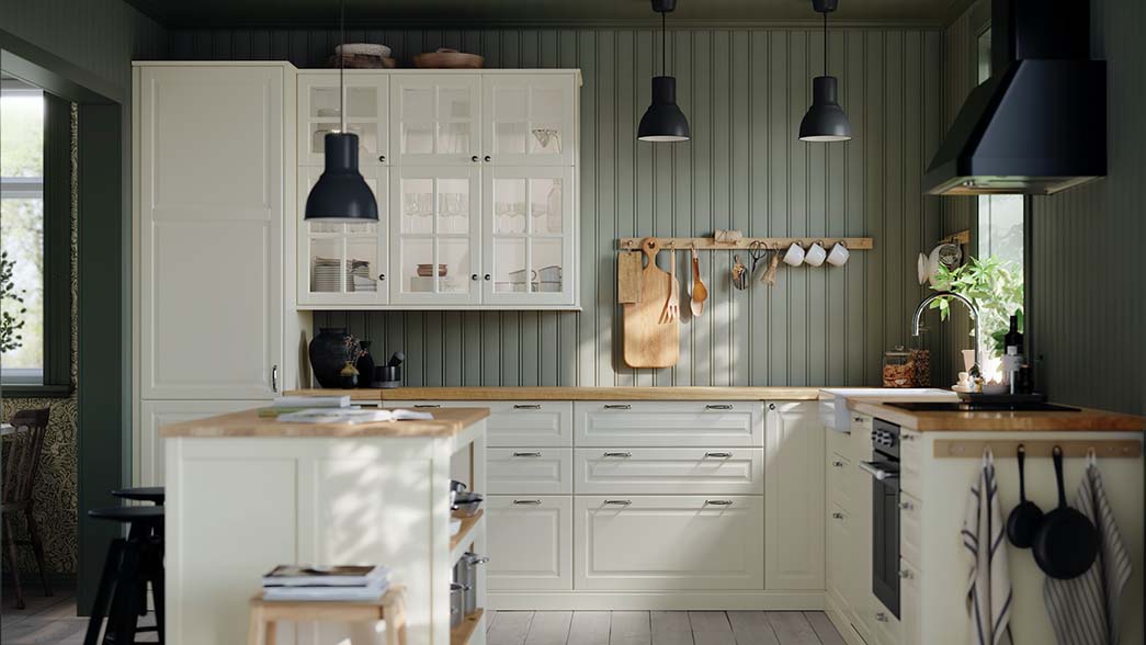 IKEA - Traditional kitchen with a warm and welcoming feel