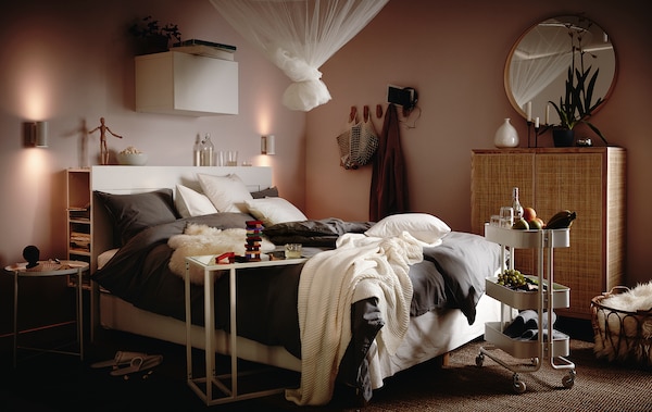 IKEA - Μετατρέψτε το κρεβάτι σας σε χώρο χαλάρωσης για όλη την οικογένεια