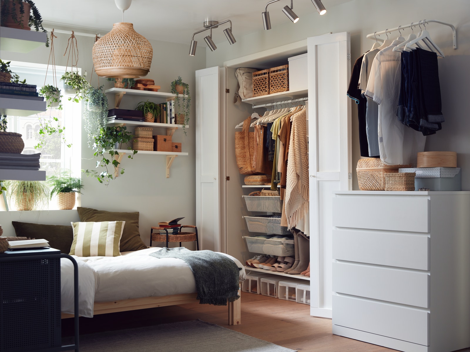 IKEA - A bedroom where everything is in its place