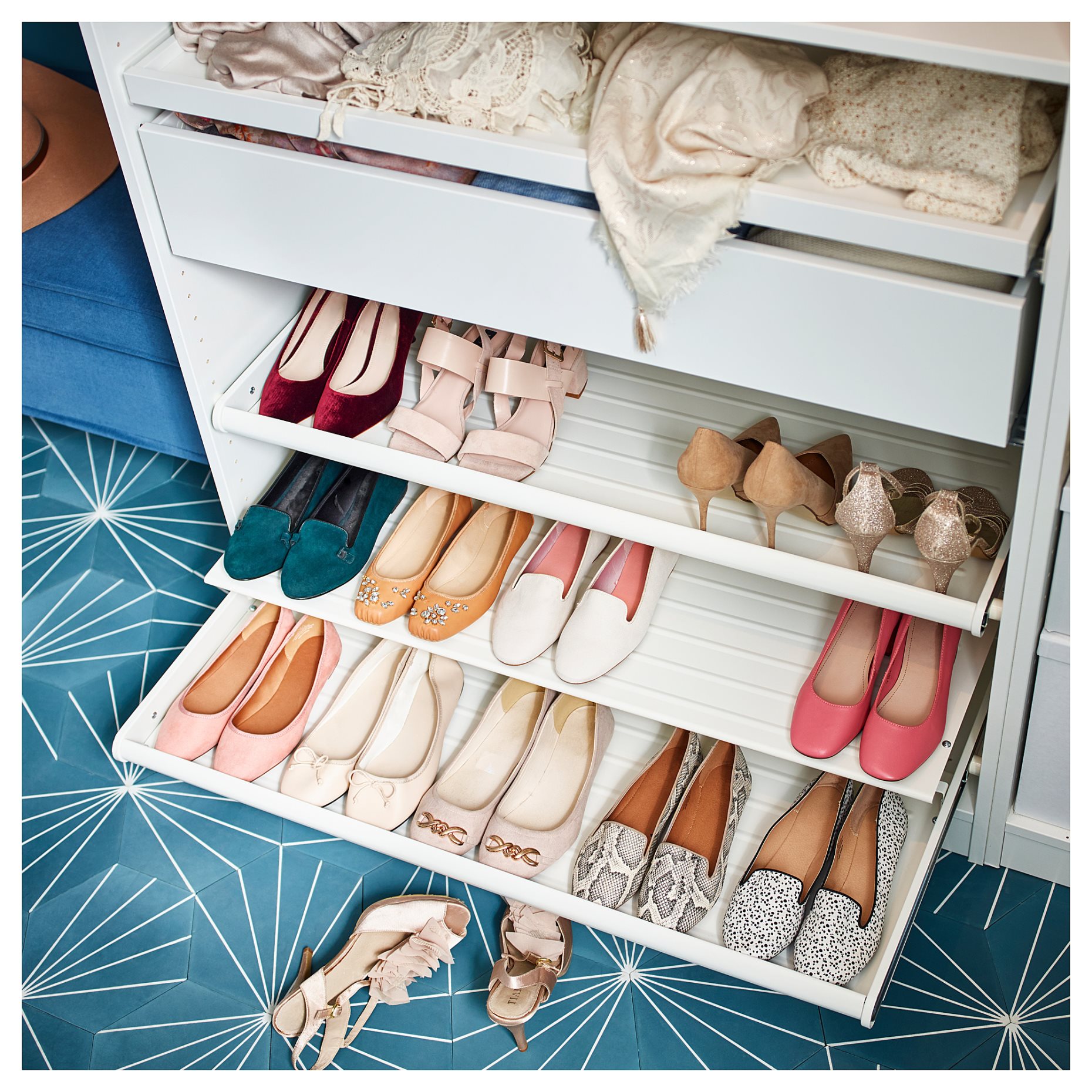 KOMPLEMENT, pull-out shoe shelf, 002.574.63