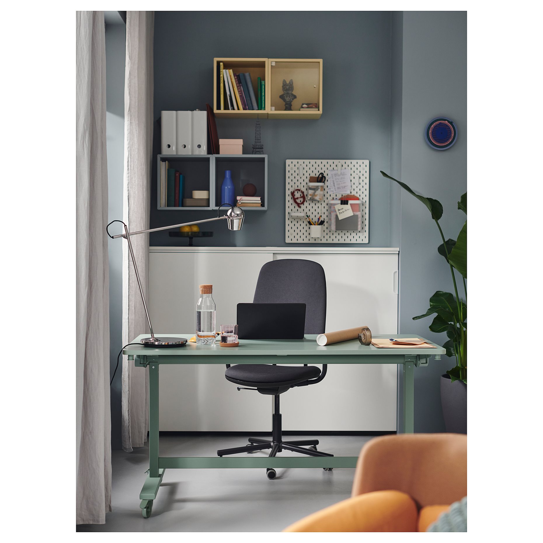 MODERMOLN, φωτιστικό γραφείου, 005.464.54