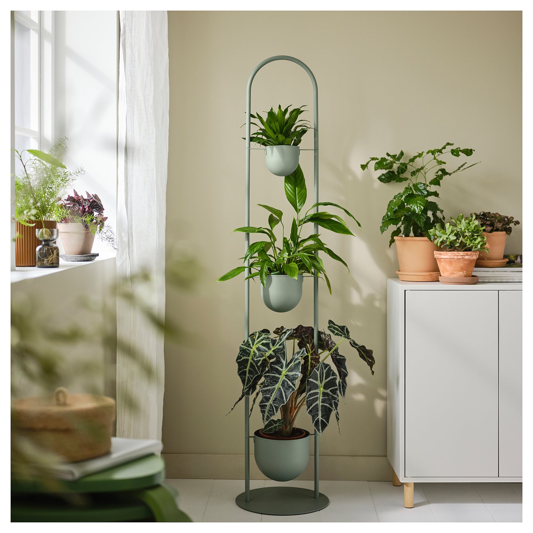 DAKSJUS, plant stand with 3 plant pots/in/outdoor, 005.670.26