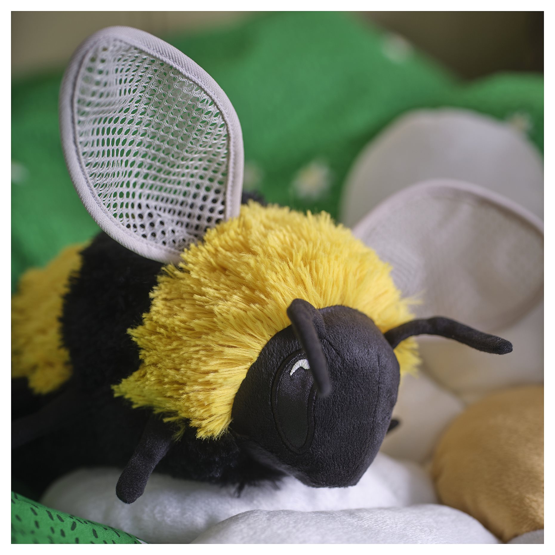 SKOGSDUVA, soft toy/bumblebee, 21 cm, 005.769.07