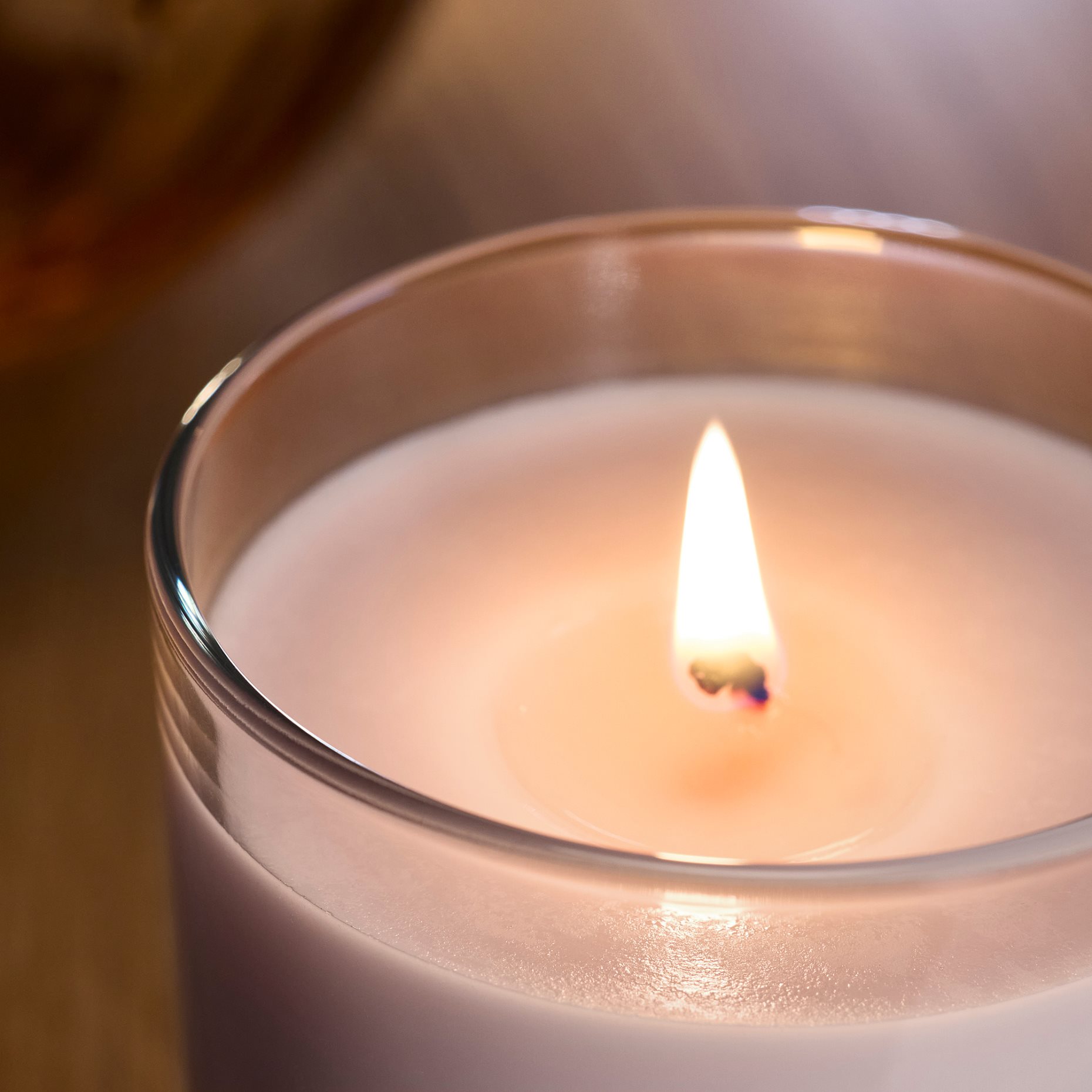 LOTSFÅGEL, scented candle in glass/pink flowers, 40 hr, 006.083.76