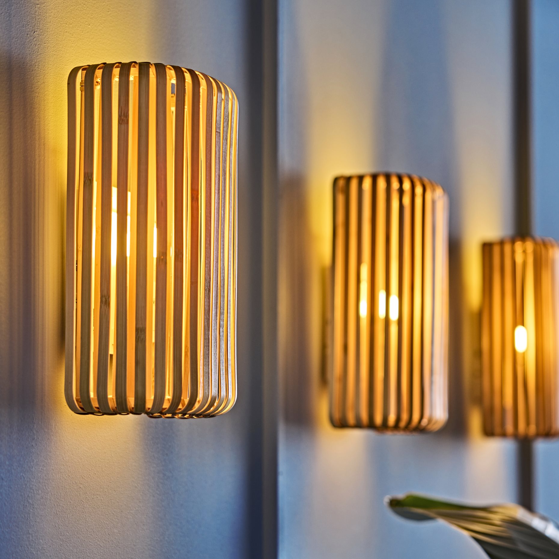 VARPTROSS, wall lamp wired-in installation, 30 cm, 205.951.32
