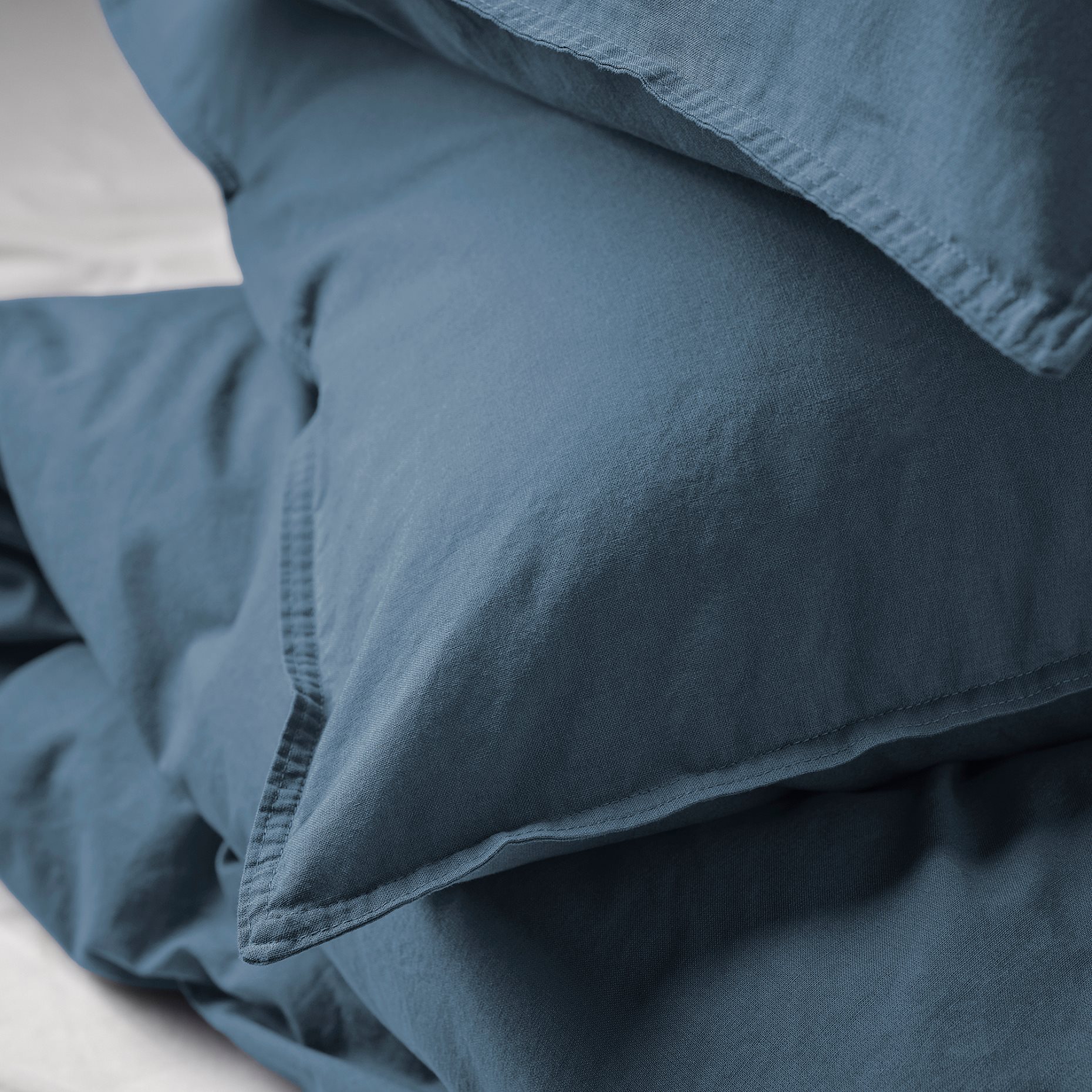 ÄNGSLILJA, duvet cover and 2 pillowcases, 240x220/50x60 cm, 206.366.13