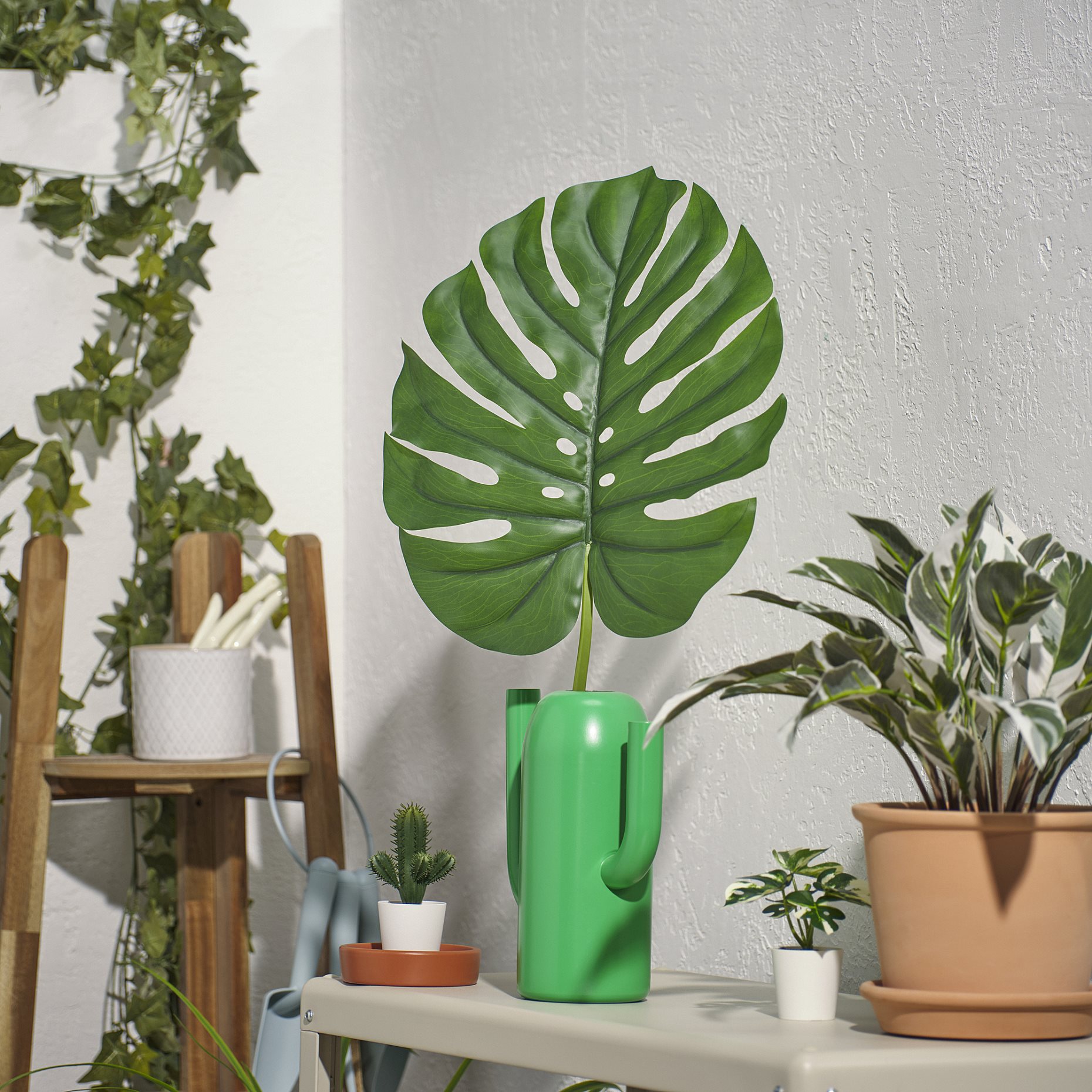 SMYCKA, artificial leaf/in/outdoor/Monstera, 80 cm, 305.871.60