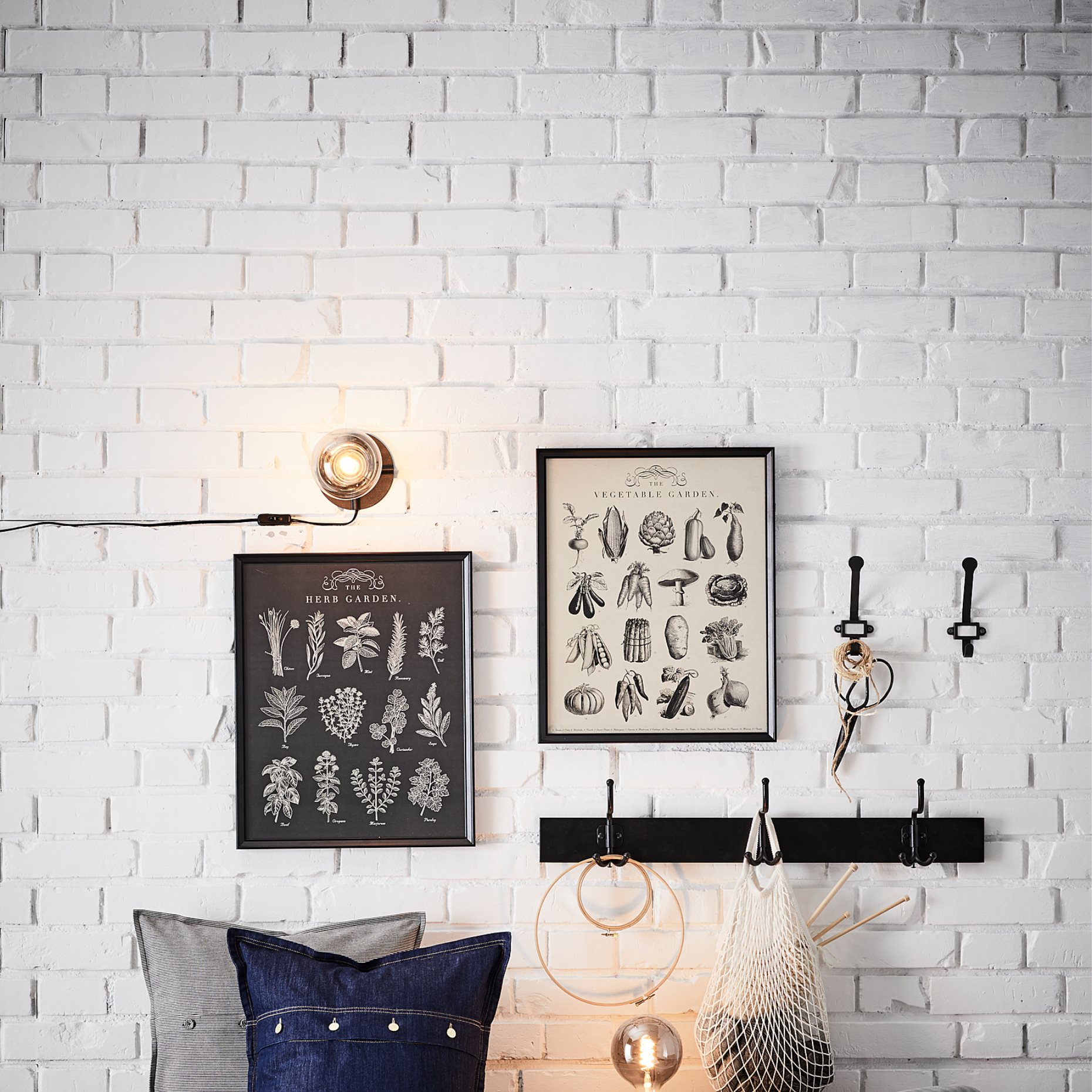 KNOPPÄNG, frame with poster 2 pack, garden, 404.657.71