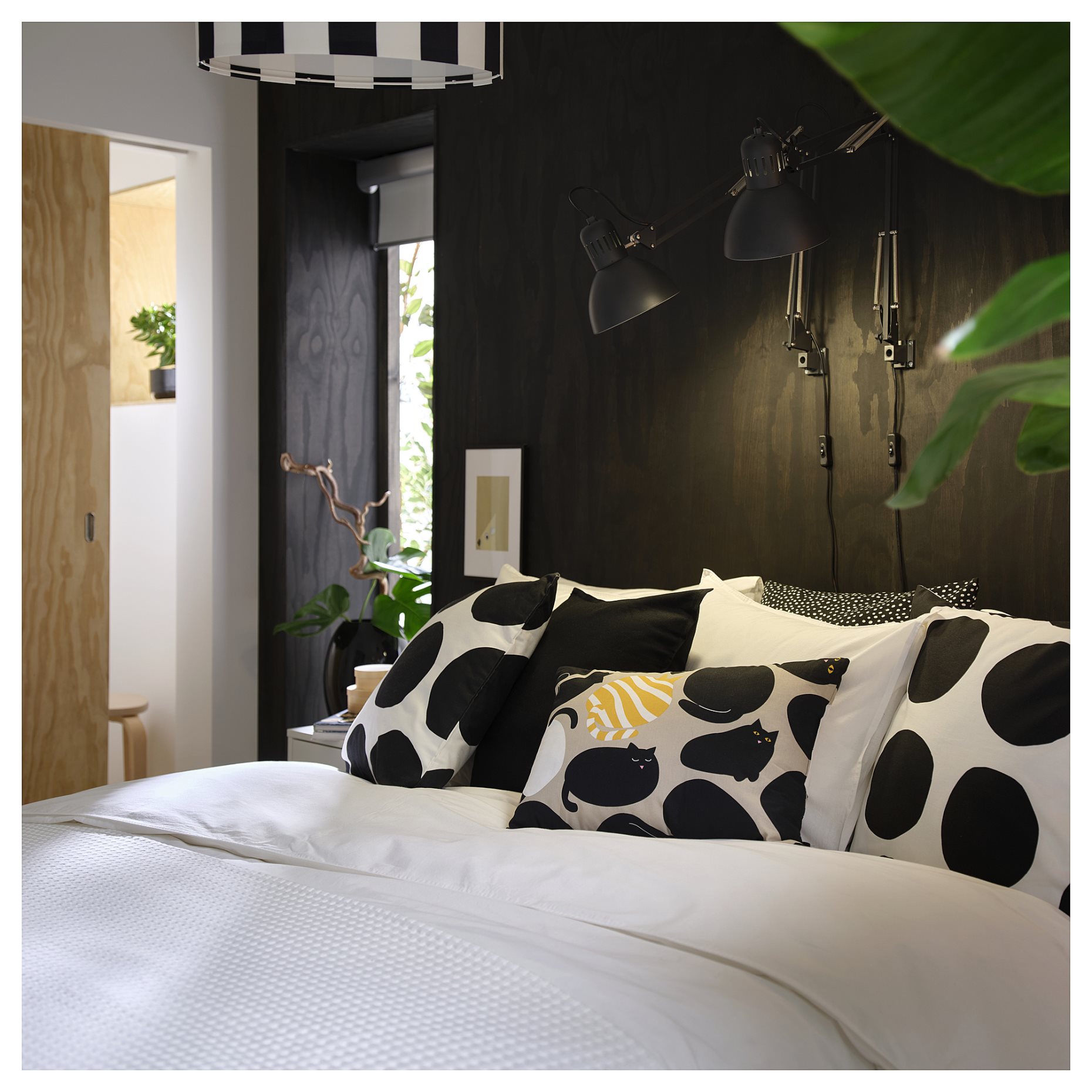 SANDMOTT, cushion, 35x50 cm, 406.243.84