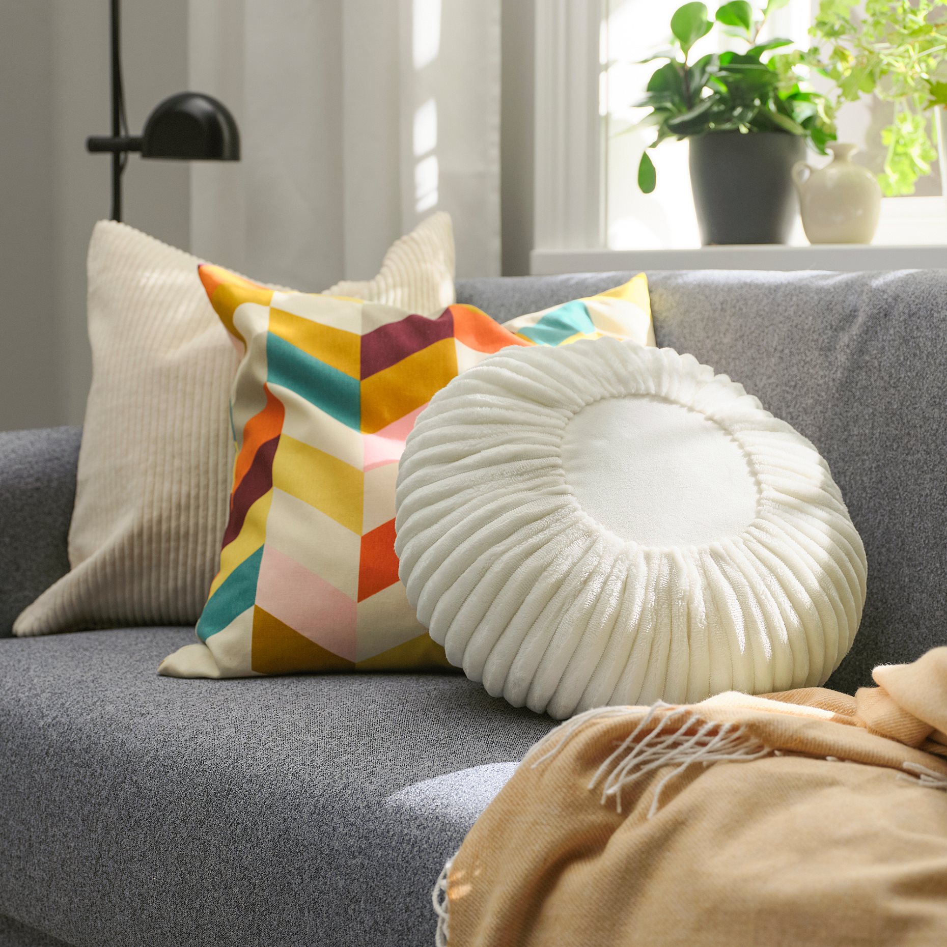 SYRENBUSKE, cushion, 38 cm, 406.252.65