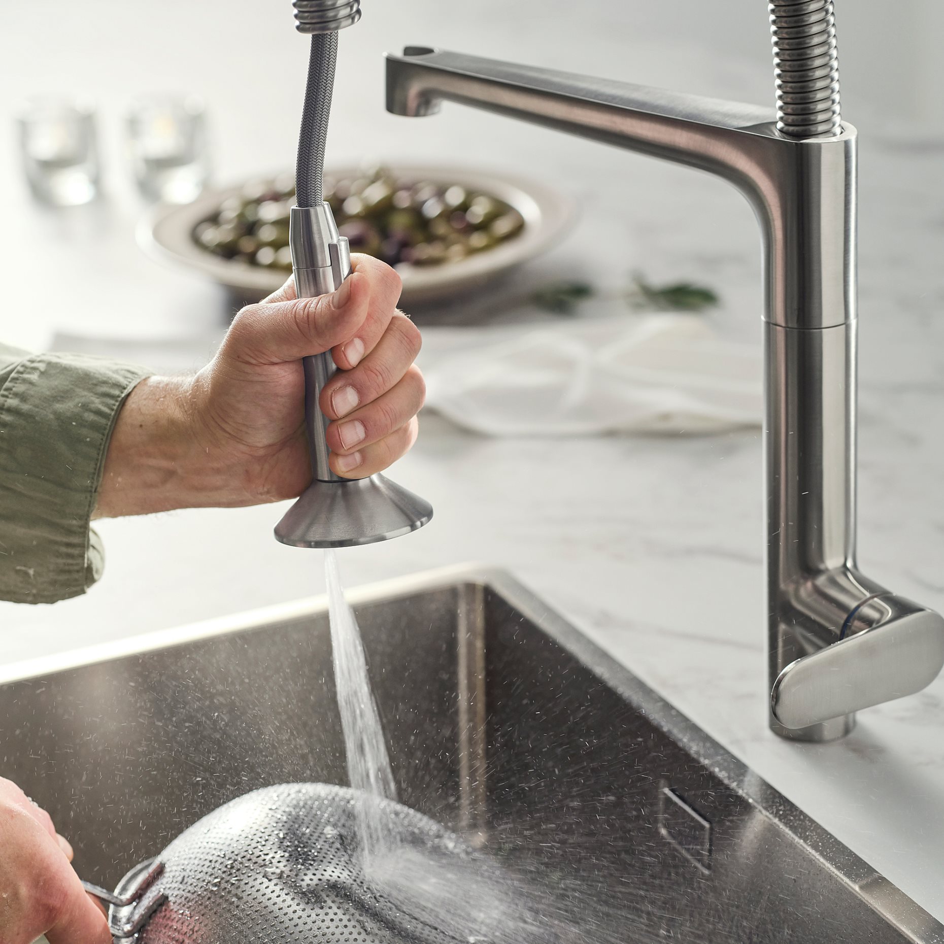 MAJSJÖN, μπαταρία κουζίνας με επεκτεινόμενο ντους, 506.019.14