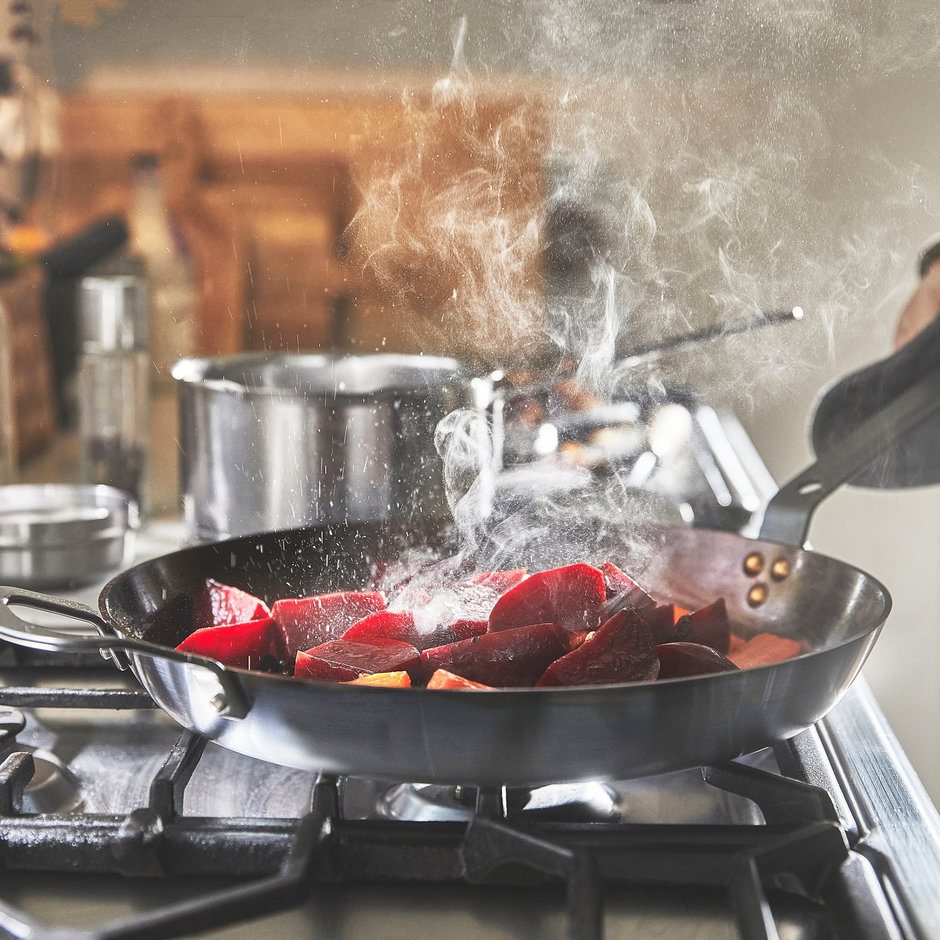 VARDAGEN, frying pan, 32 cm, 605.813.45