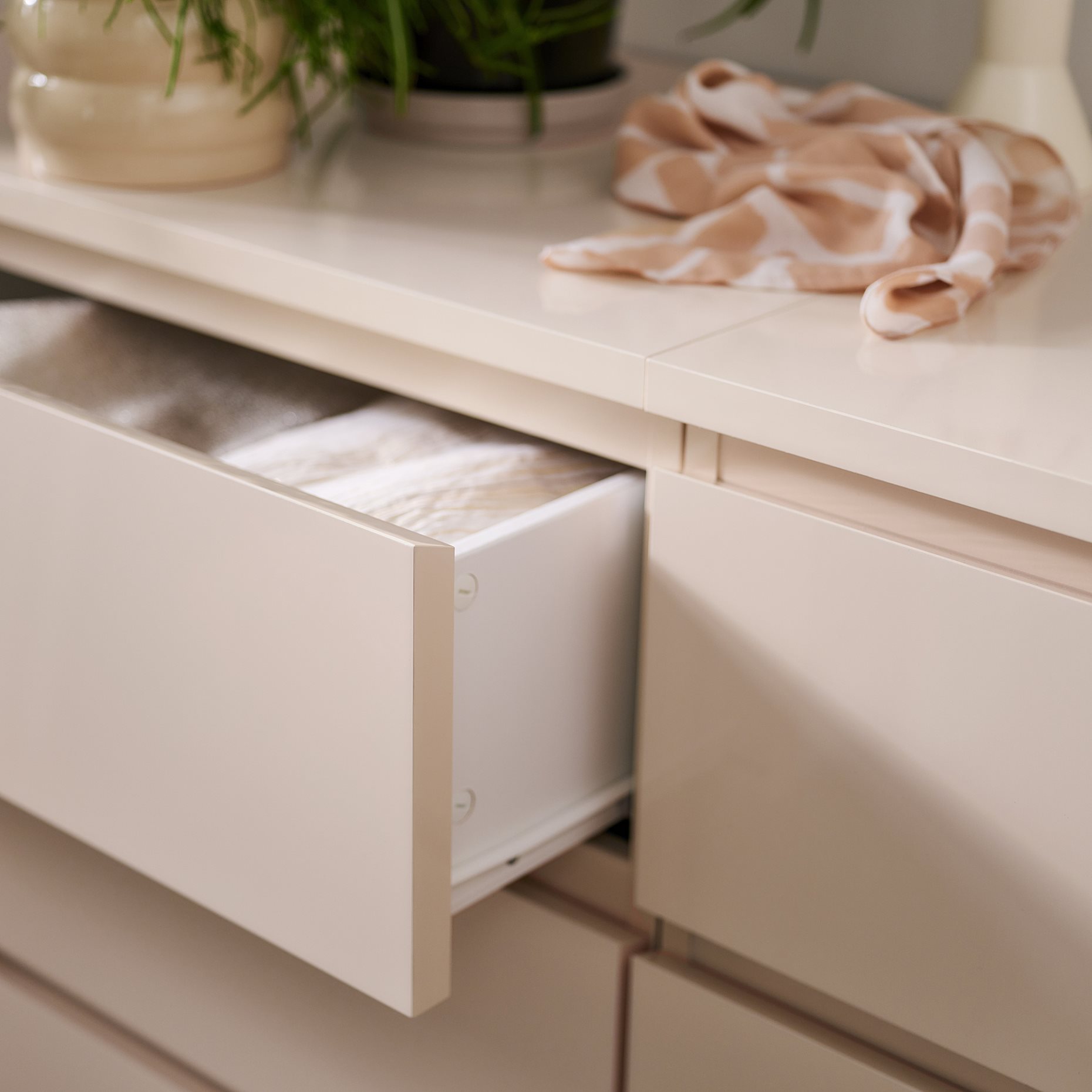 MALM, συρταριέρα με 3 συρτάρια, 80x78 cm, 606.045.73