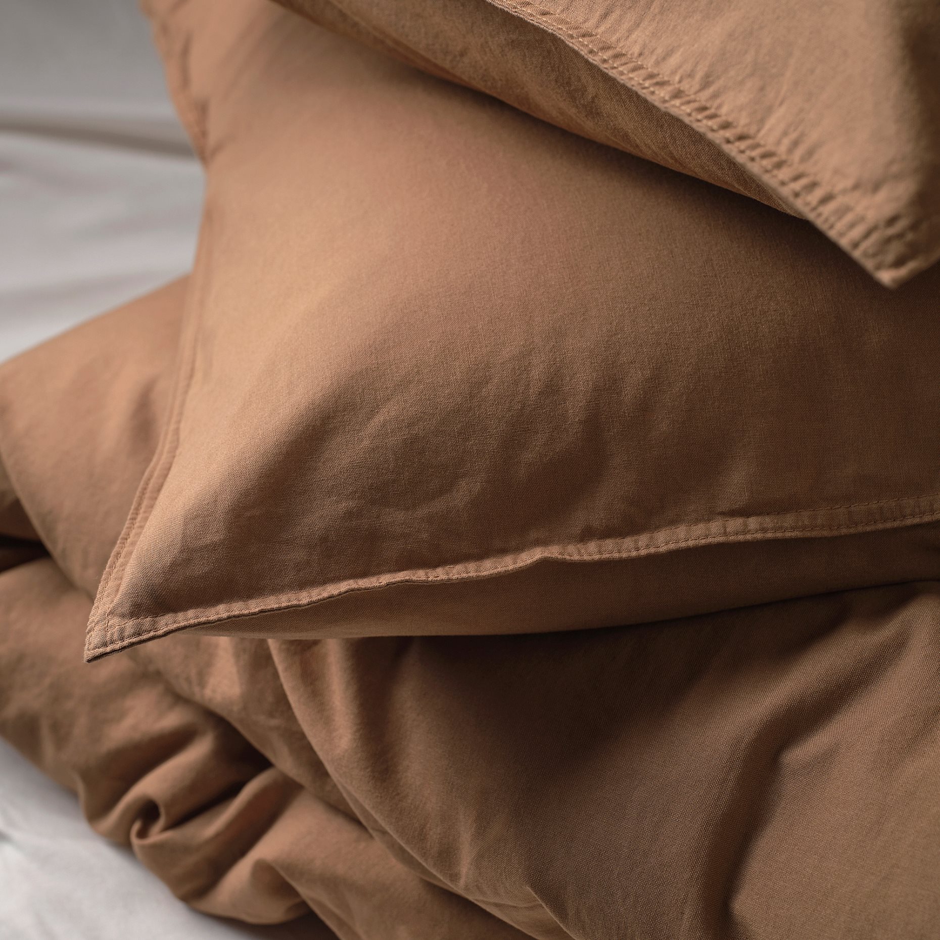 ÄNGSLILJA, duvet cover and 2 pillowcases, 240x220/50x60 cm, 606.324.82