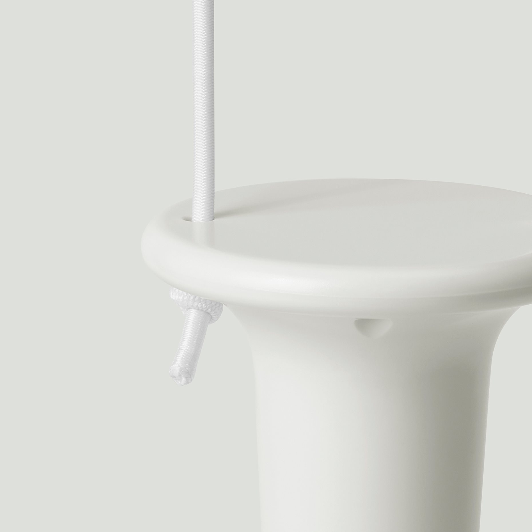 SOLVINDEN, επιτραπέζιο φωτιστικό με ενσωματωμένο φωτισμό LED/λειτουργία μπαταρία/εξωτ. χώρου/κωνικό, 26 cm, 705.718.88