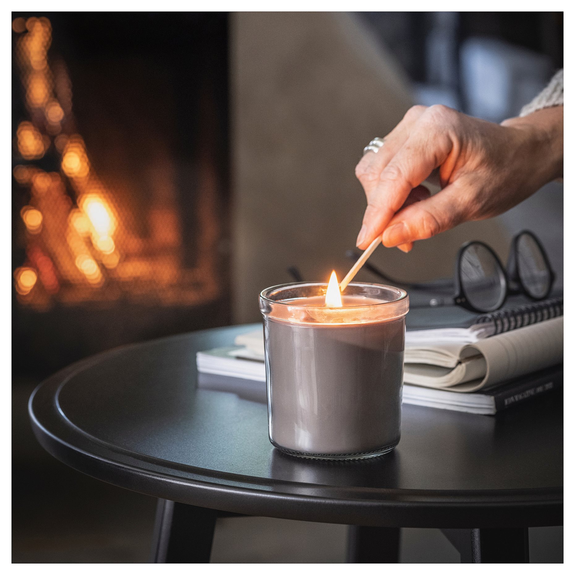 ENSTAKA, αρωματικό κερί σε ποτήρι/Καμένο ξύλο, 40 ώρες, 805.023.85