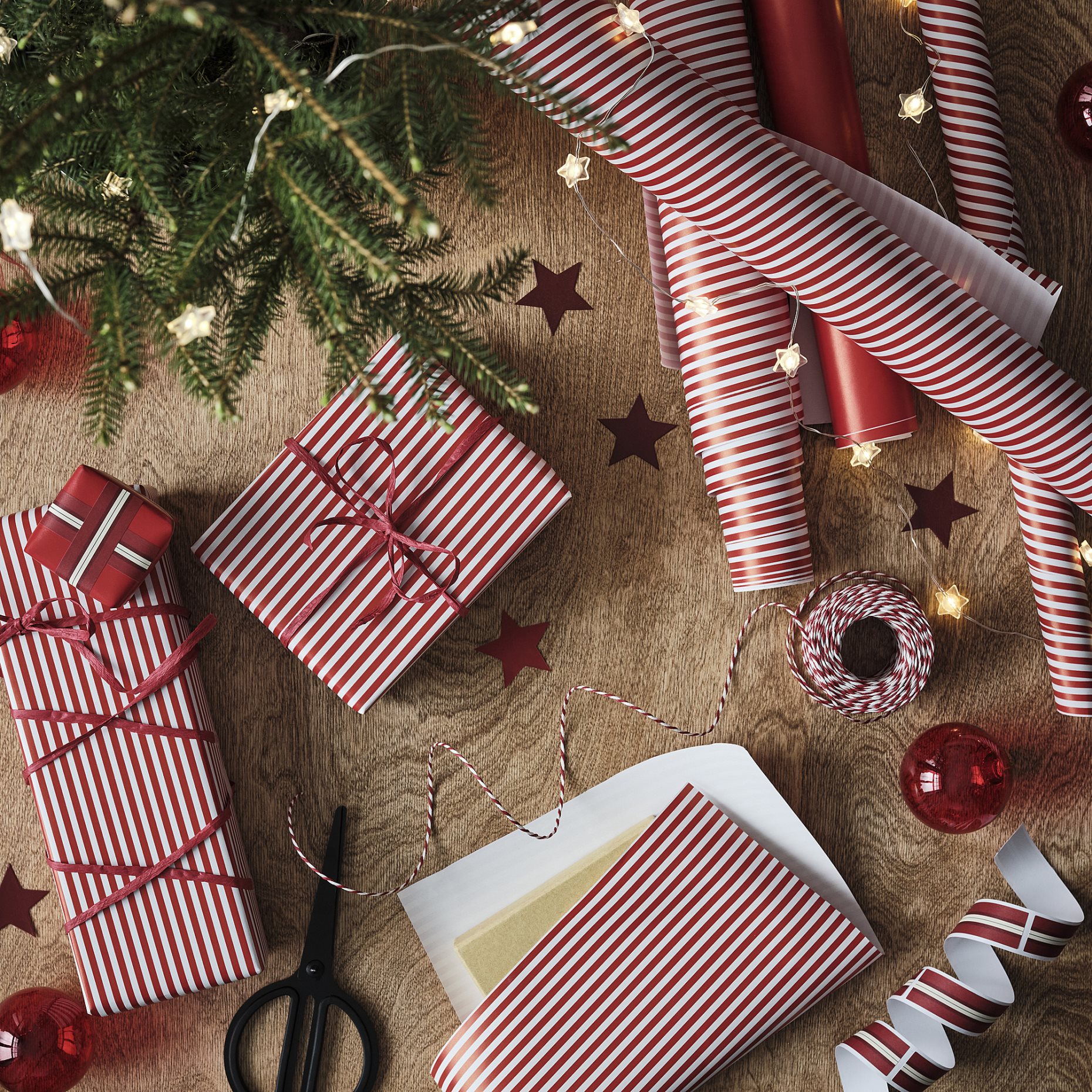 VINTERFINT, gift wrap roll, 3x0.7 m, 805.772.67