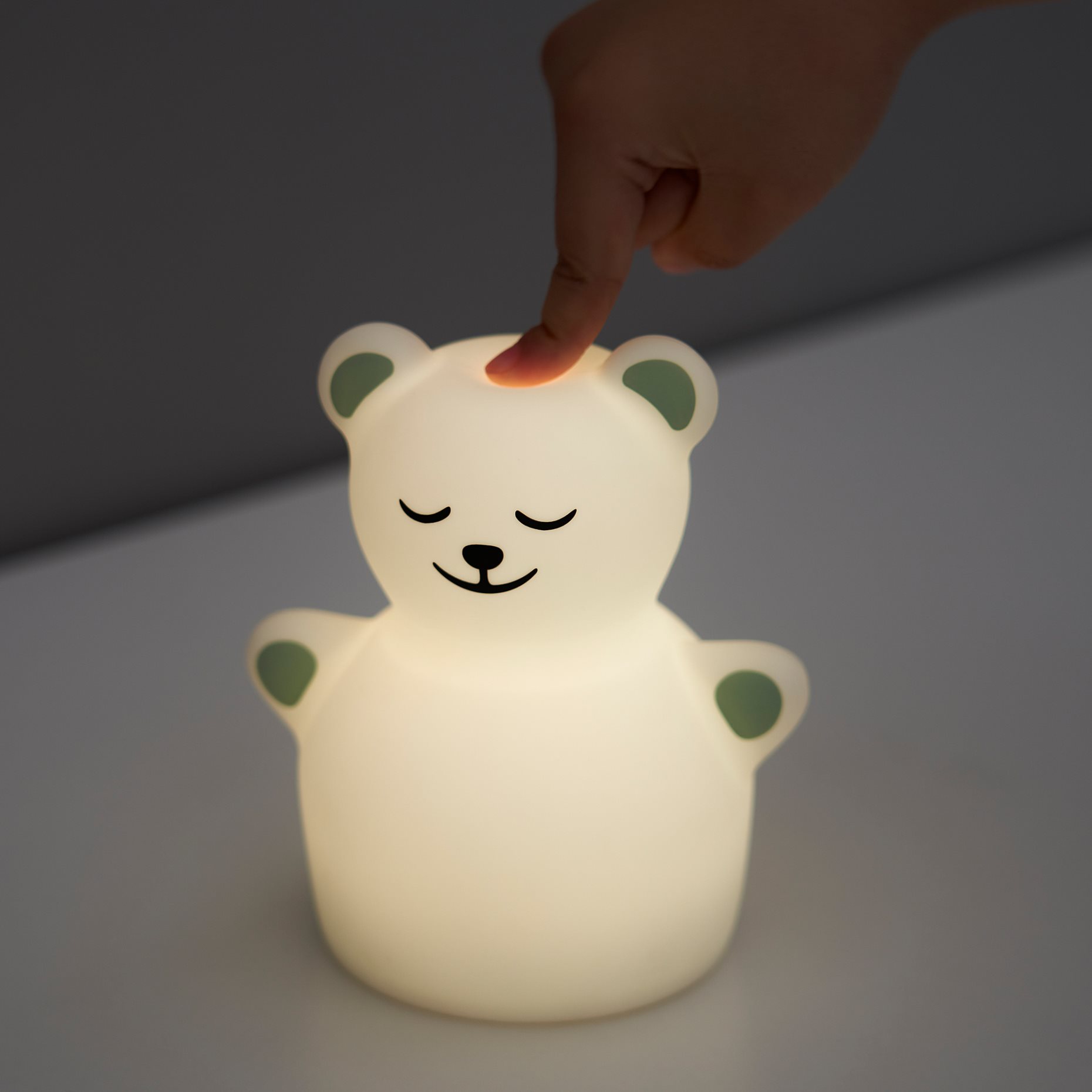 TÖVÄDER, night light with built-in LED light source/bear/battery-operated, 905.169.14