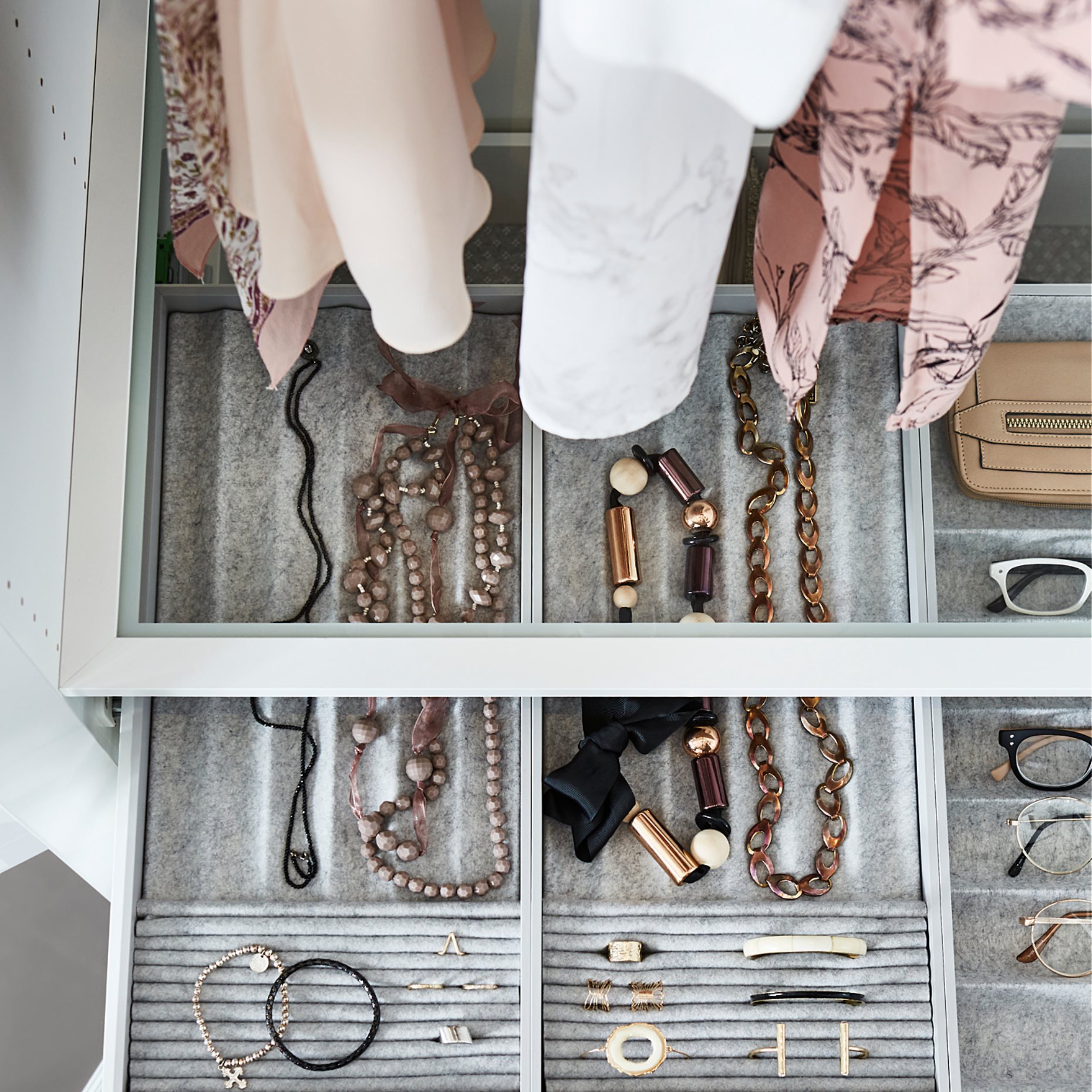 KOMPLEMENT, Γυάλινο ράφι, 002.576.46