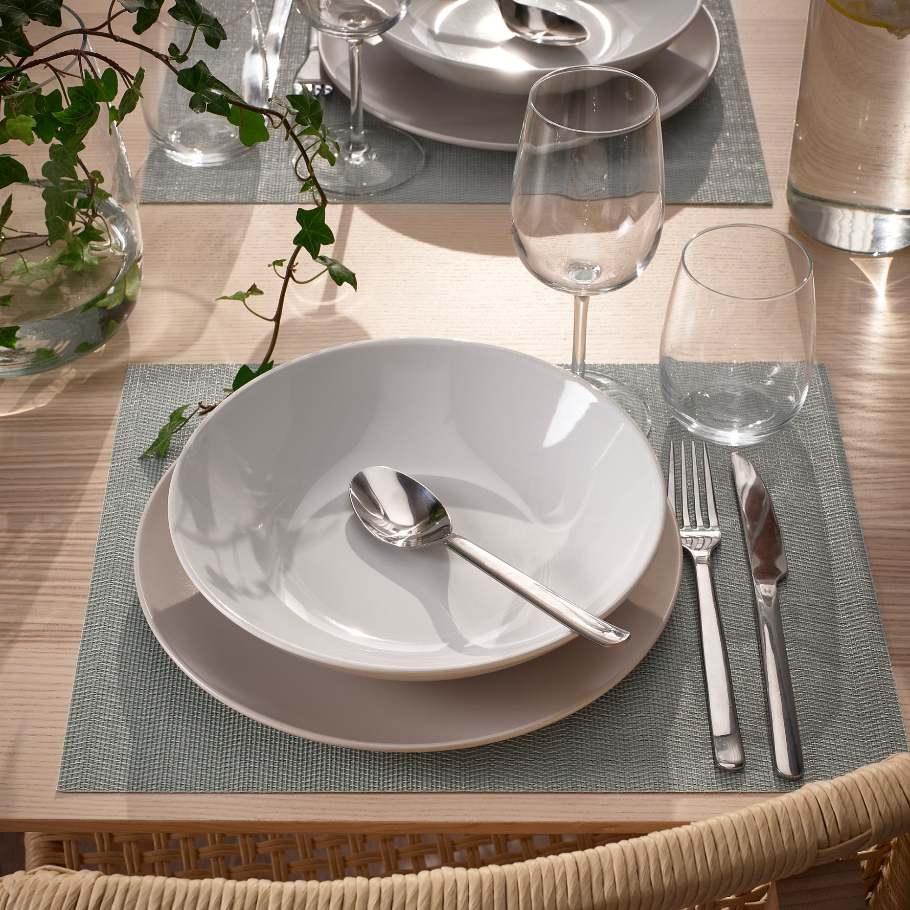 FLYGFISK, place mat, 38x30 cm, 005.692.52