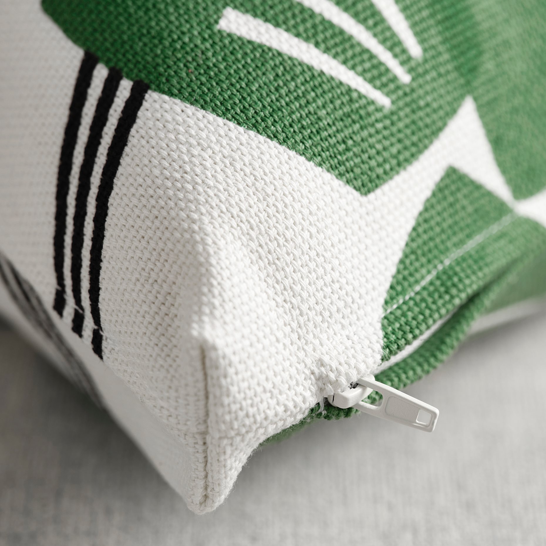 UNDERBLOMMA, cushion cover, 50x50 cm, 005.760.21