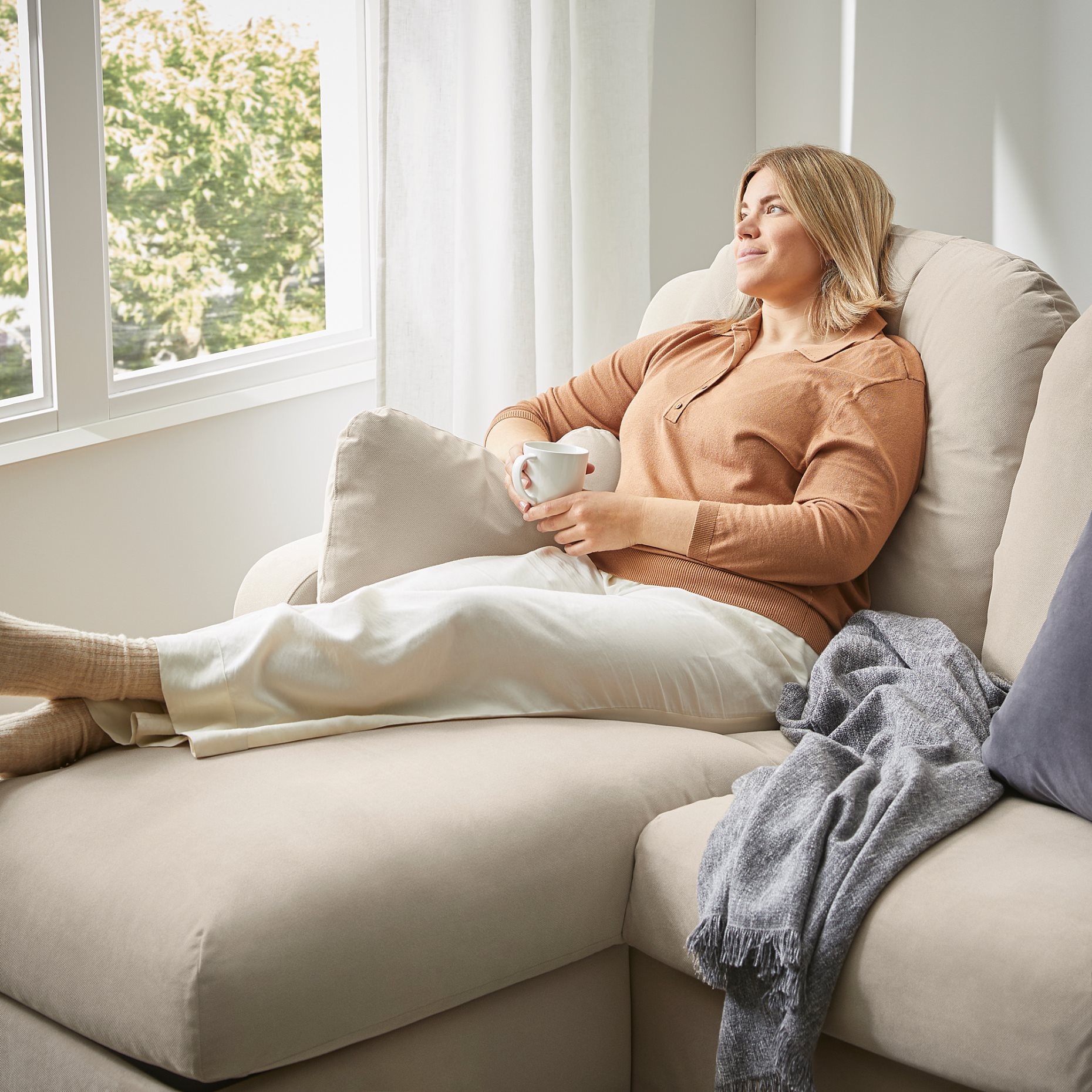 VINLIDEN, 3-seat sofa with chaise longue, 093.046.72