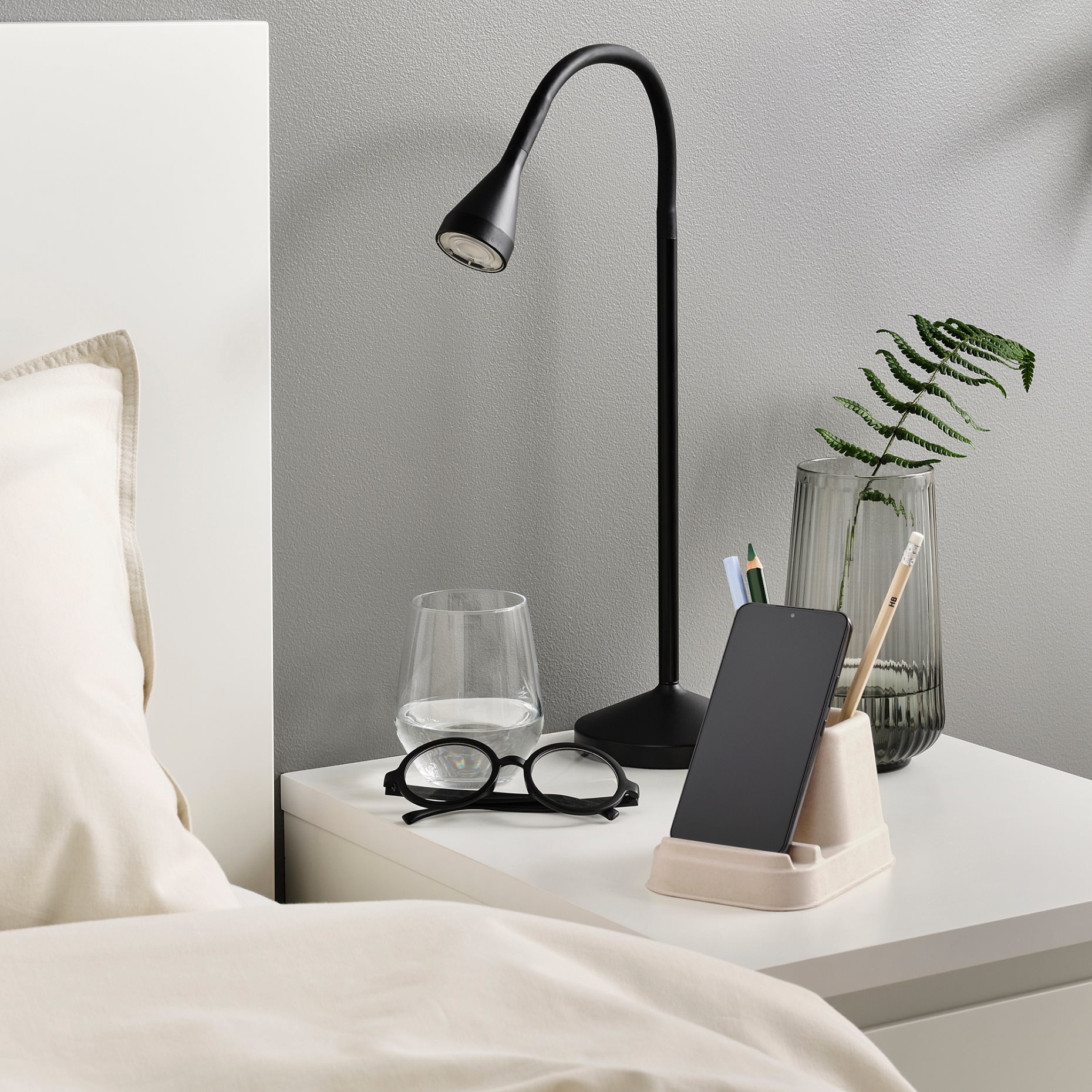 HONSNAT, holder for mobile phone, 105.648.95