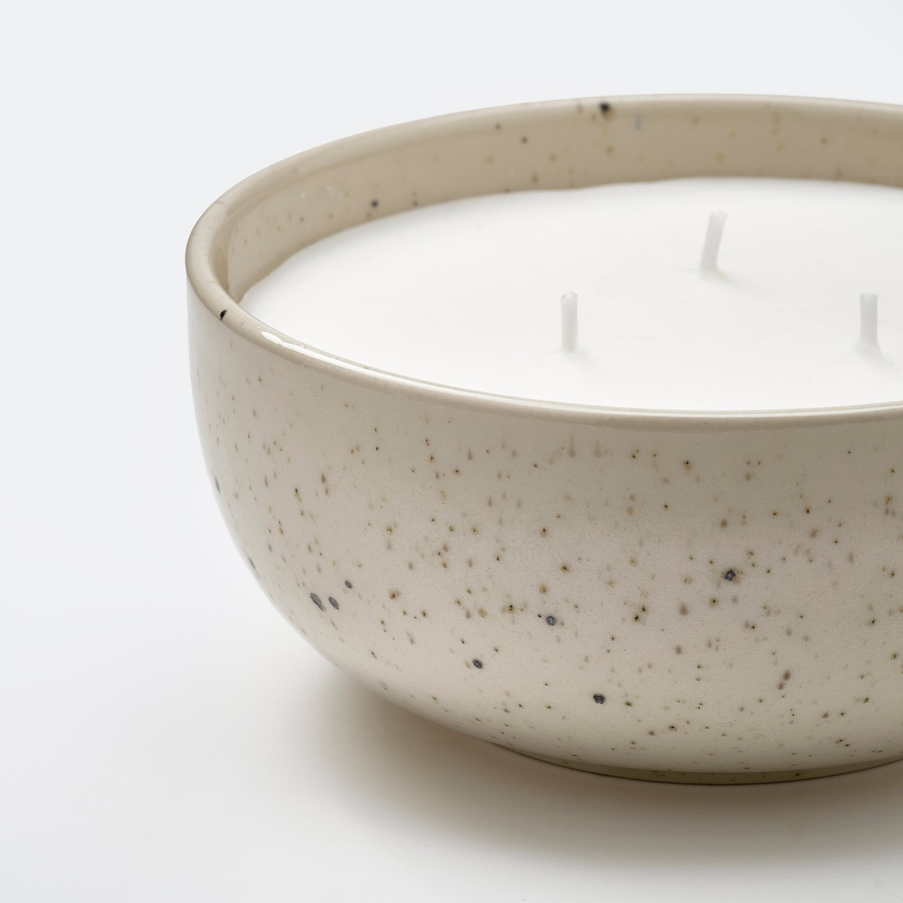 PÄRLHÖNA, scented candle in ceramic jar/Rose & carnation, 30 hr, 106.041.46