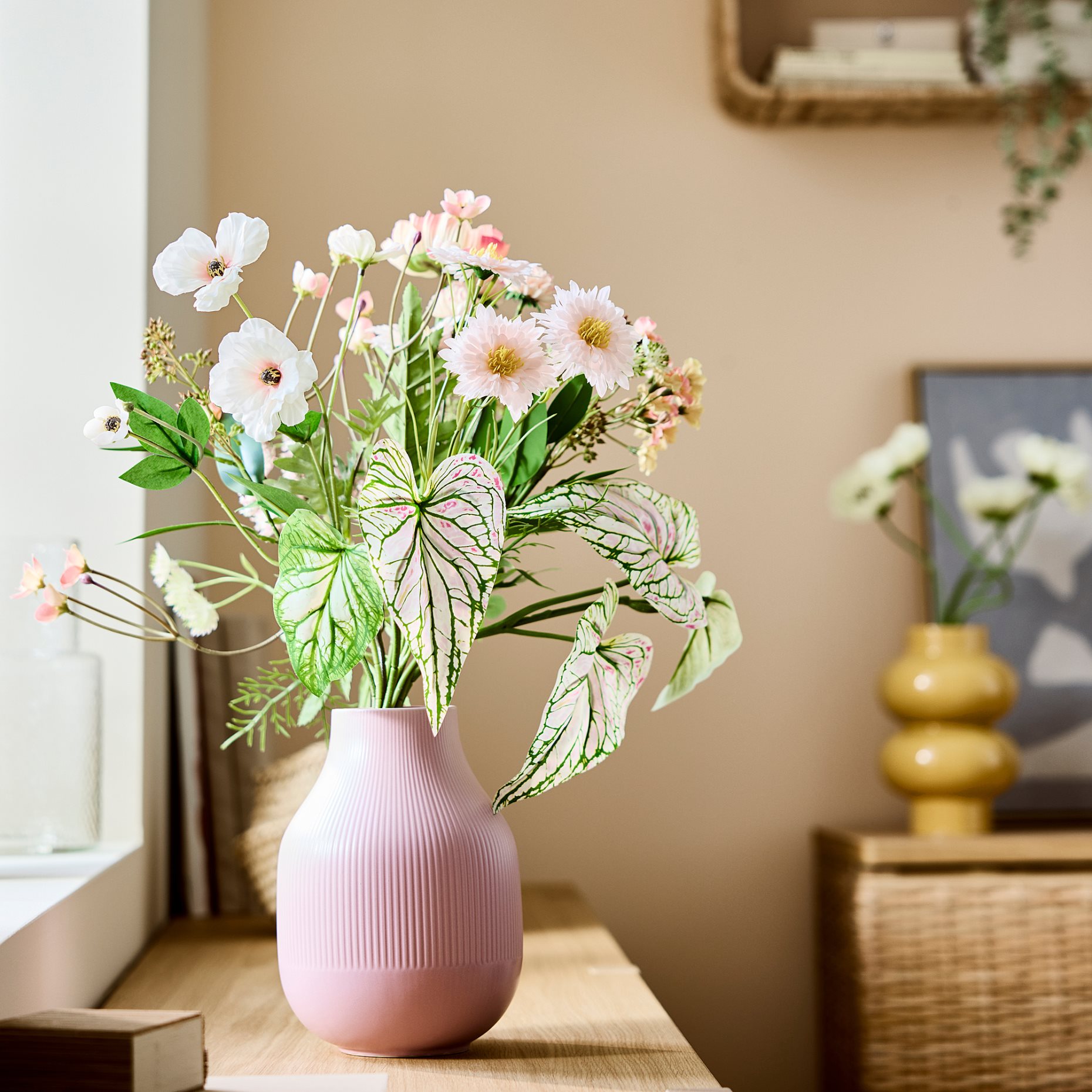 SMYCKA, artificial bouquet in/outdoor, 60 cm, 106.062.92