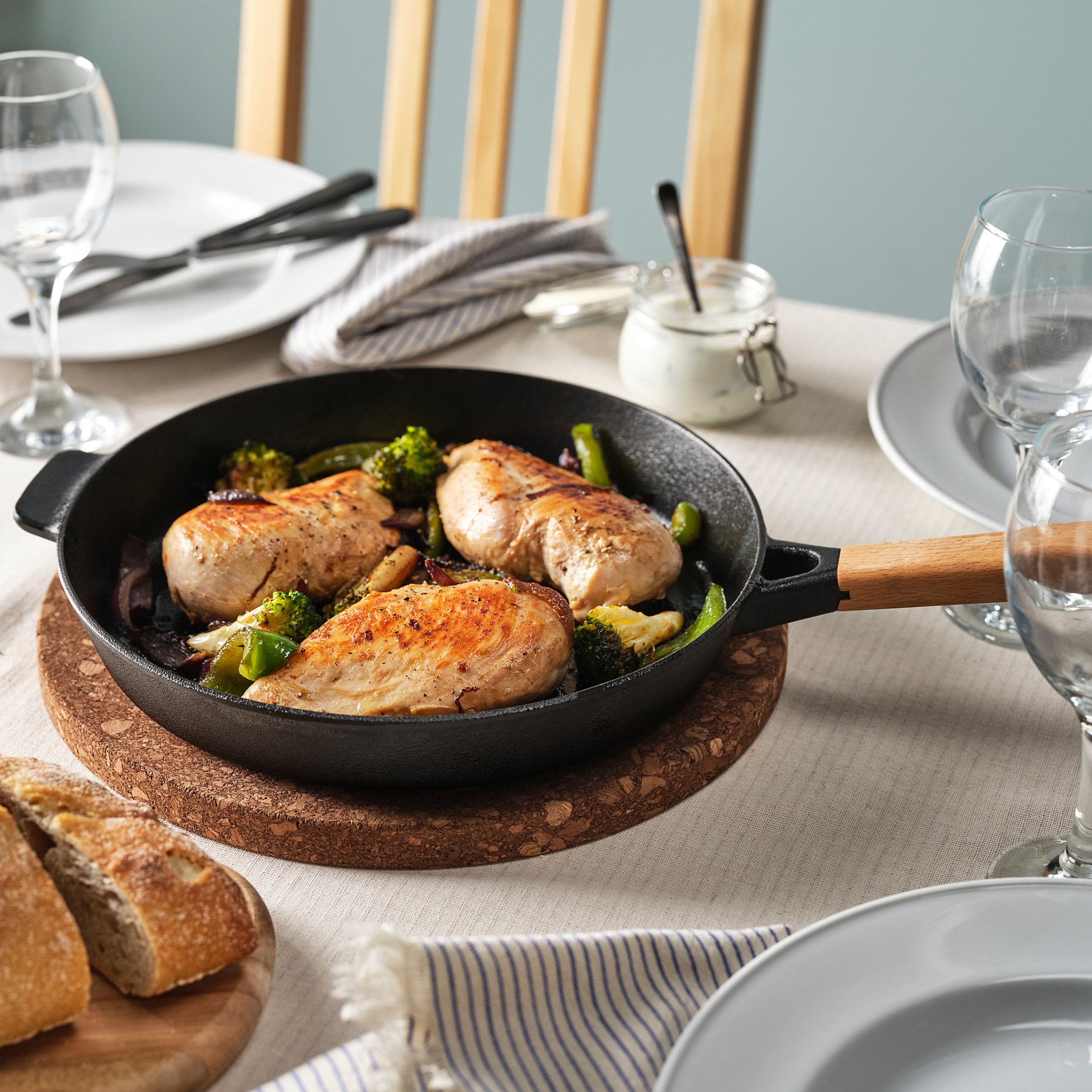 VARDAGEN, frying pan, 26 cm, 106.364.49