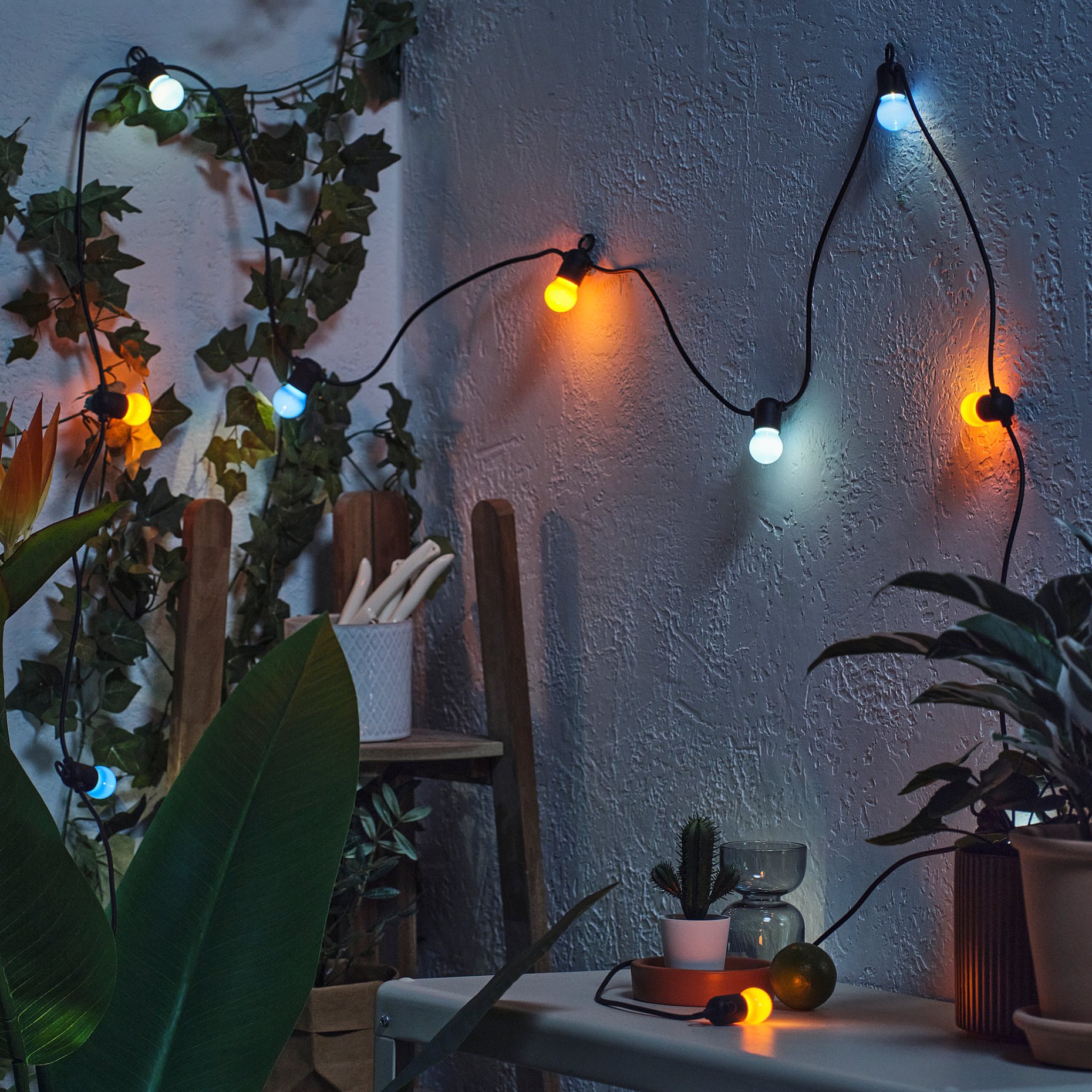 SOLVINDEN, γιρλάντα με ενσωματωμένο φωτισμό LED/12 λαμπτήρες/λειτουργία με μπαταρία/εξωτερικού χώρου, 205.931.85