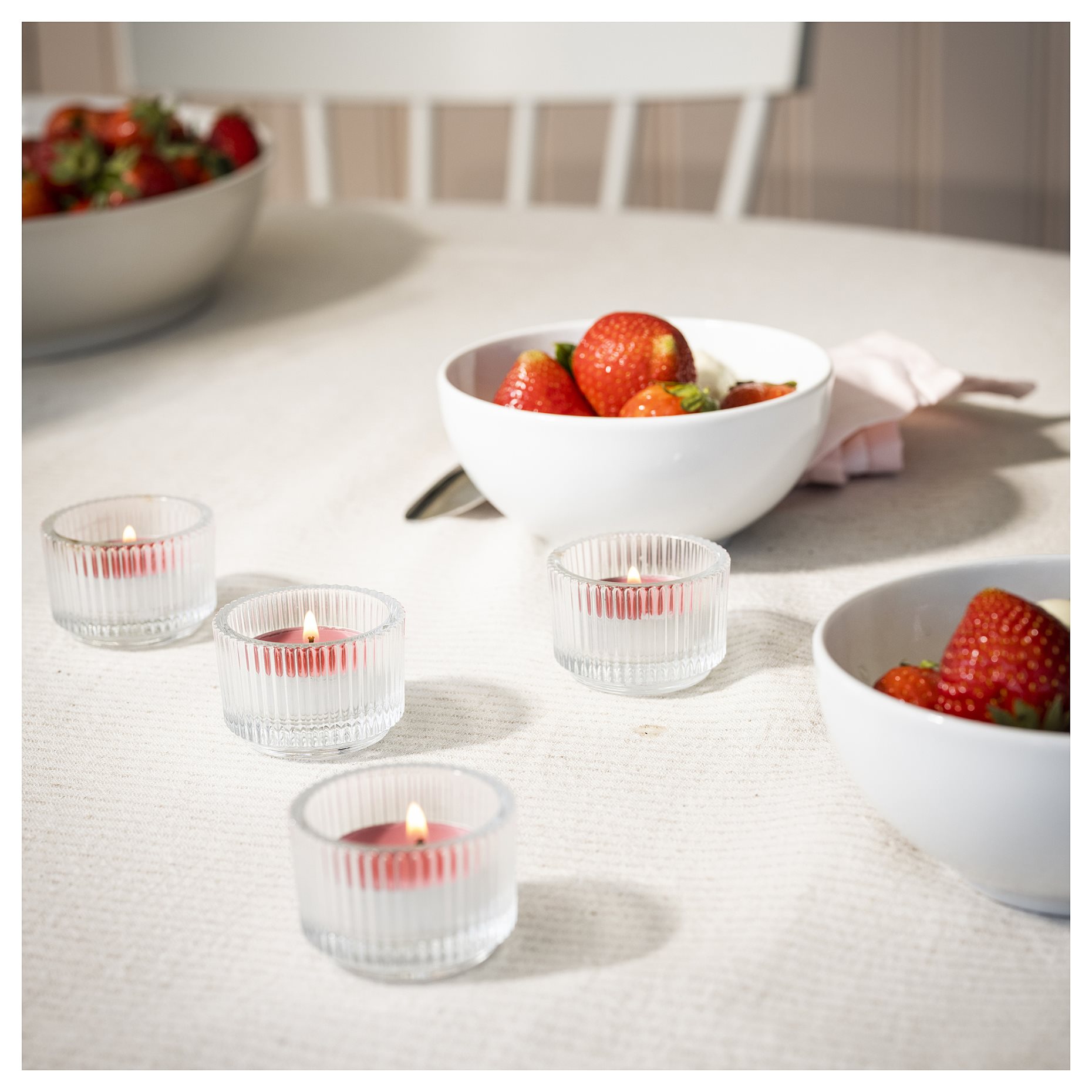 BLODBOK, scented tealight/strawberry/30 pack,, 305.826.62