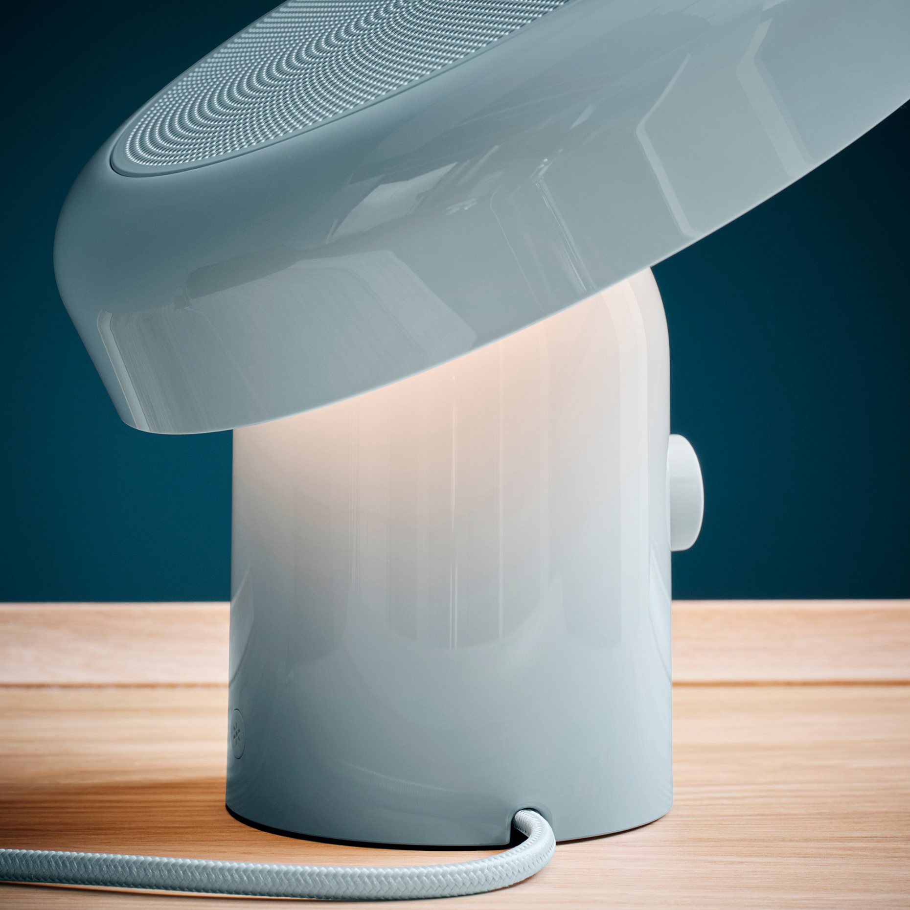 BLOMPRAKT, bluetooth speaker lamp, 305.981.49