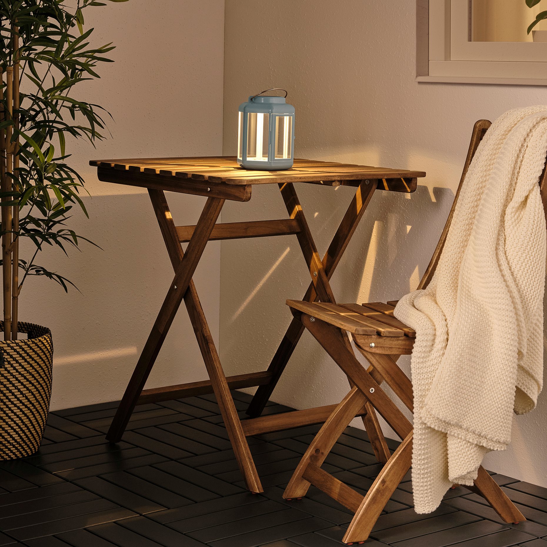 SOLVINDEN, ηλιακό επιτραπέζιο φωτιστικό με ενσωματωμένο φωτισμό LED/φανάρι, 17 cm, 405.145.83