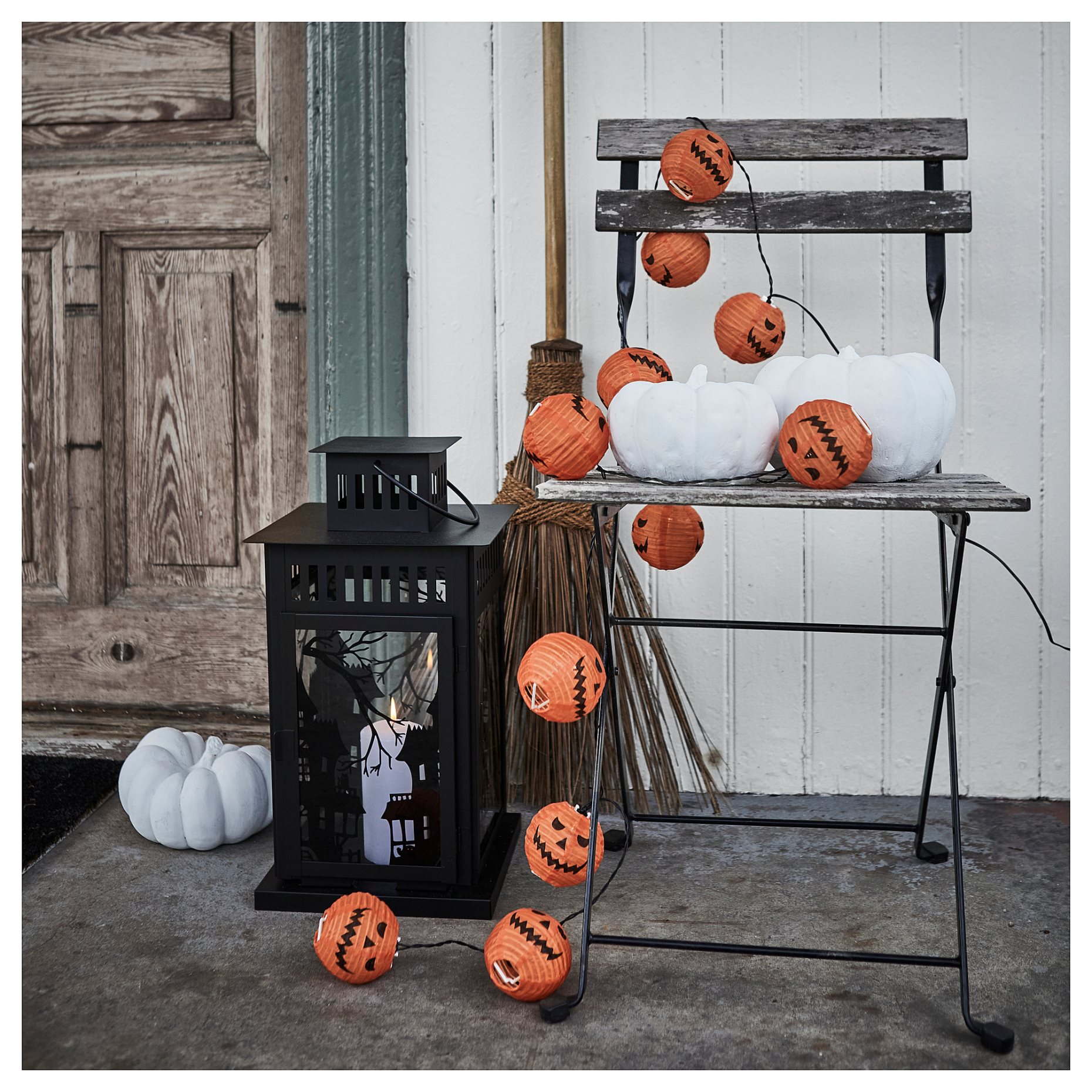 KUSTFYR, γιρλάντα με ενσωματωμένο φωτισμό LED/12 λαμπτήρες/κολοκύθα/λειτουργία με μπαταρία εξωτερικού χώρου, 406.054.51