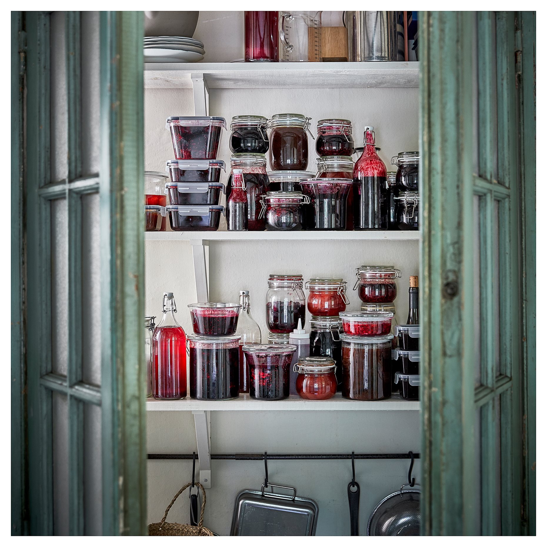 STÖRTSKÖN, scented candle in ceramic jar/Berries, 50 hr, 505.021.98