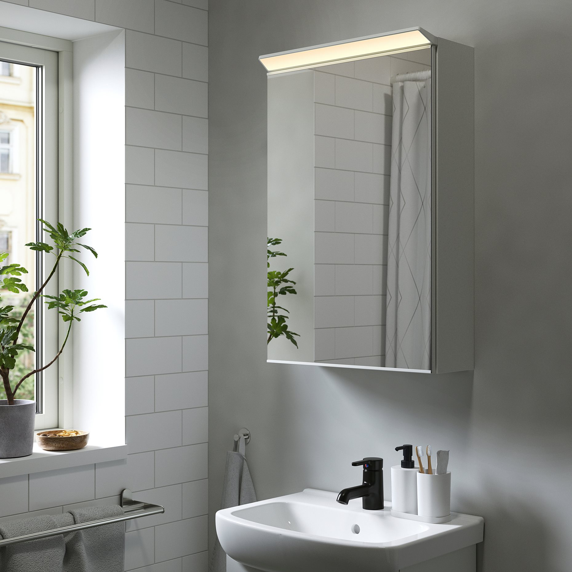 TREASJON, mirror cabinet with door/built-in lighting, 50x17x75 cm, 505.644.45