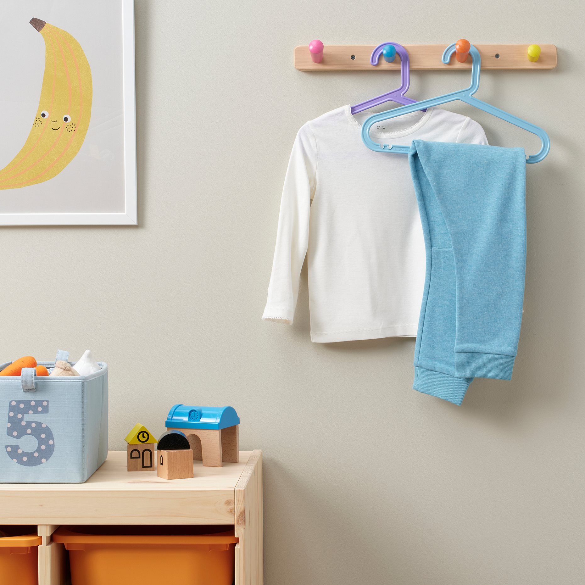 BAGIS, childrens coat-hanger, 8 pack, 605.910.14