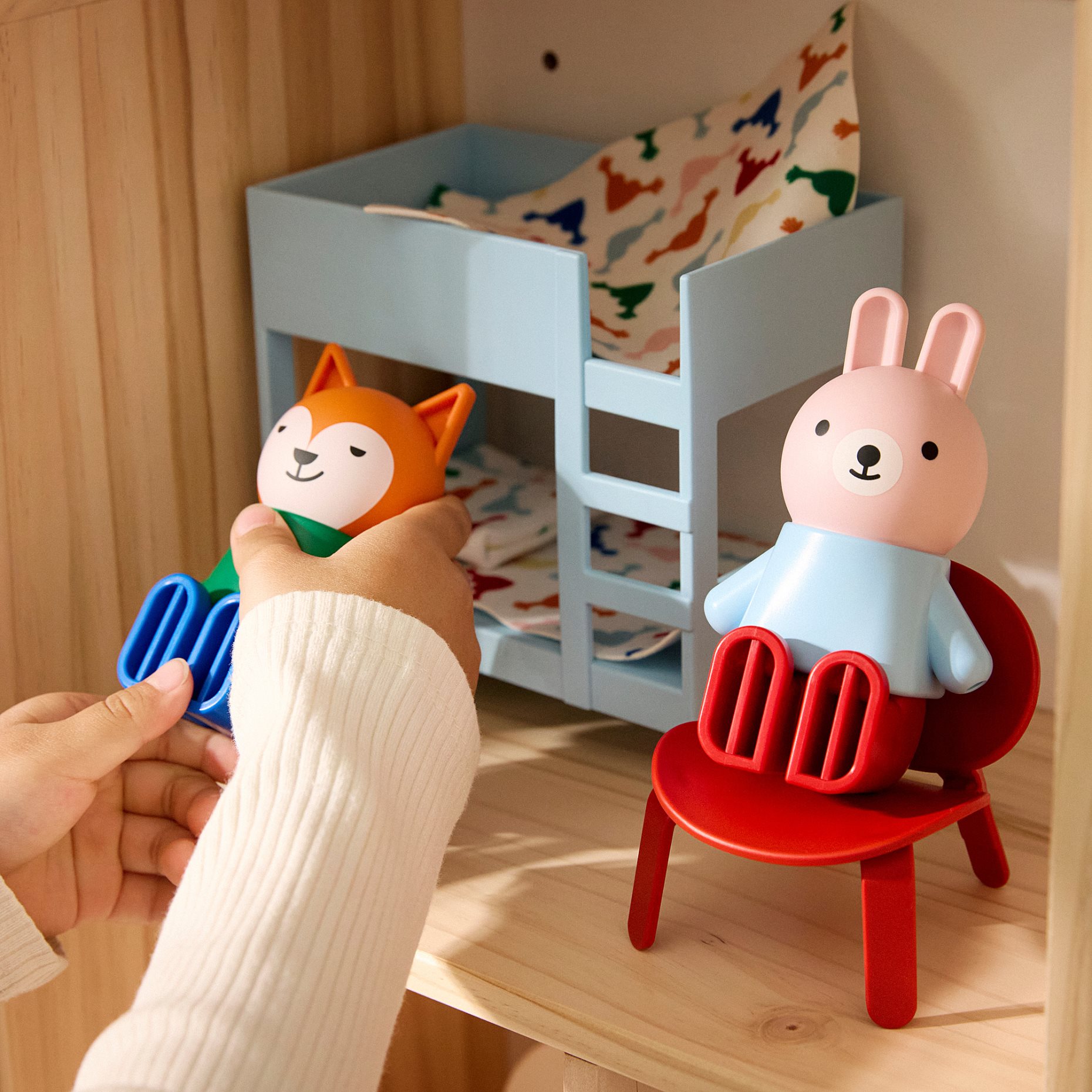 HUSET, dollhouse furniture and figures/bedroom/bathroom, 605.974.93