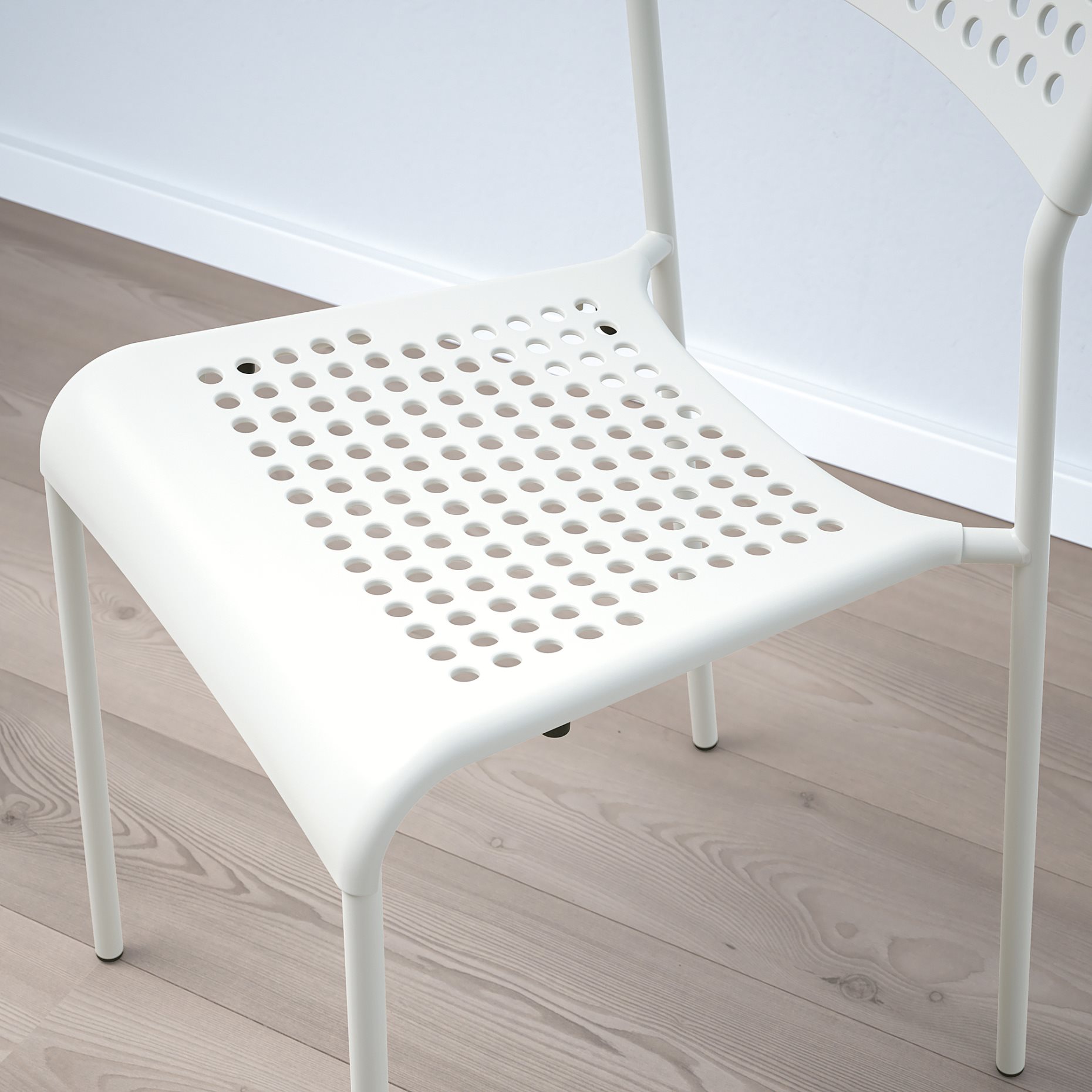 SANDSBERG, table and 4 chairs, 110x67 cm, 696.083.88