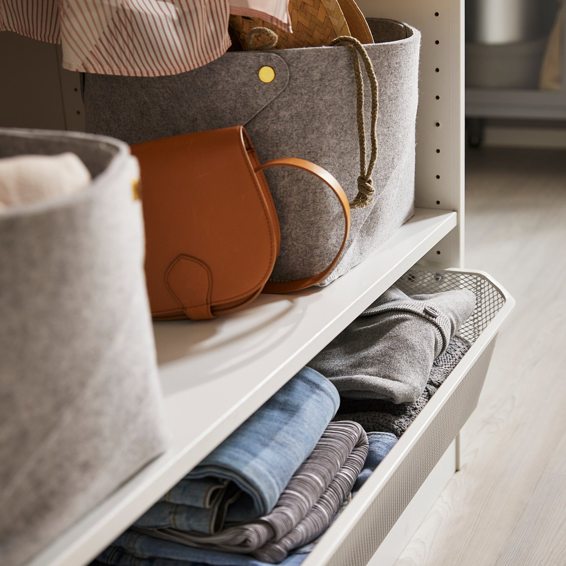 KOMPLEMENT, Ράφι, 702.779.95