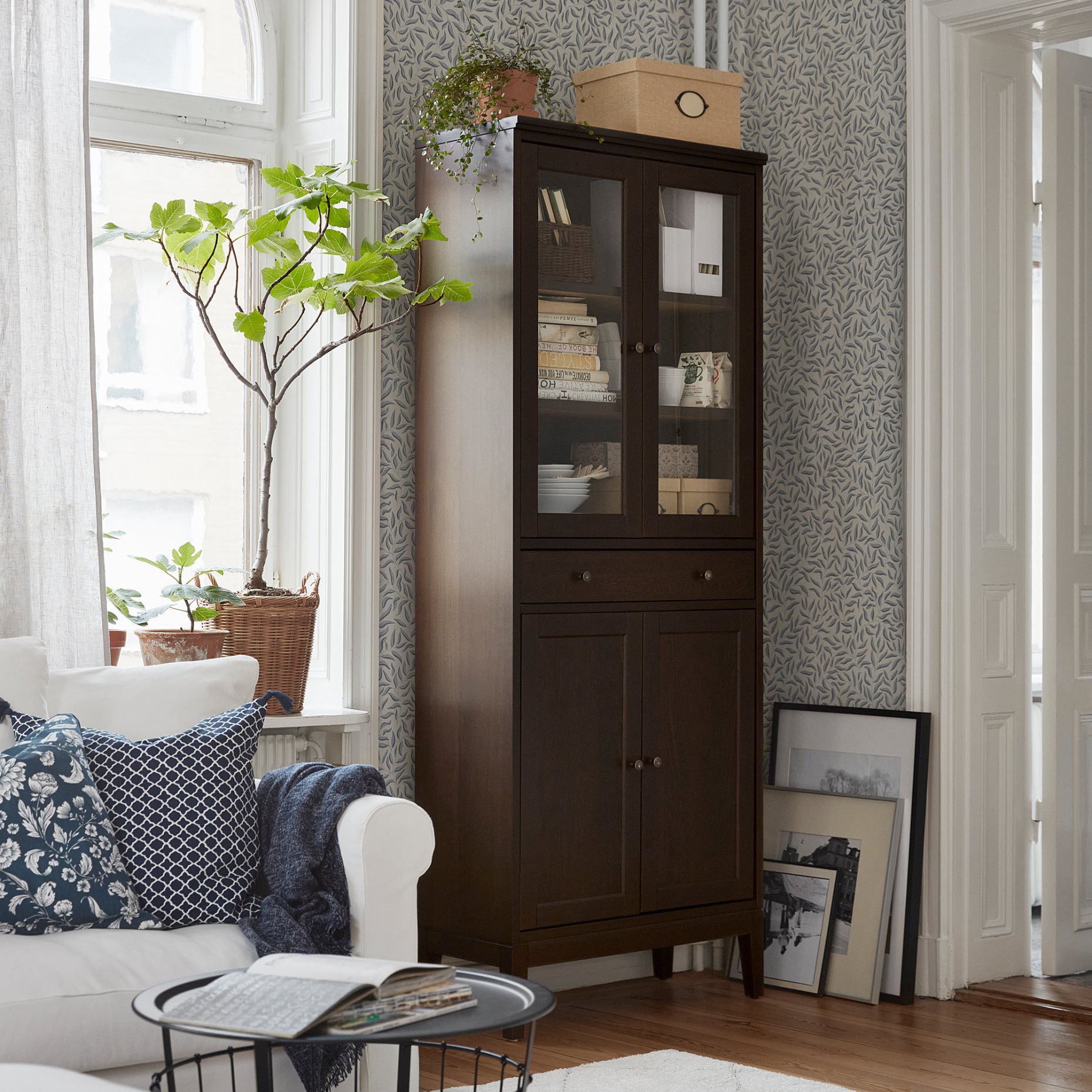 IDANÄS, high cabinet with glass-doors and 1 drawer, 81x39x211 cm, 704.878.37