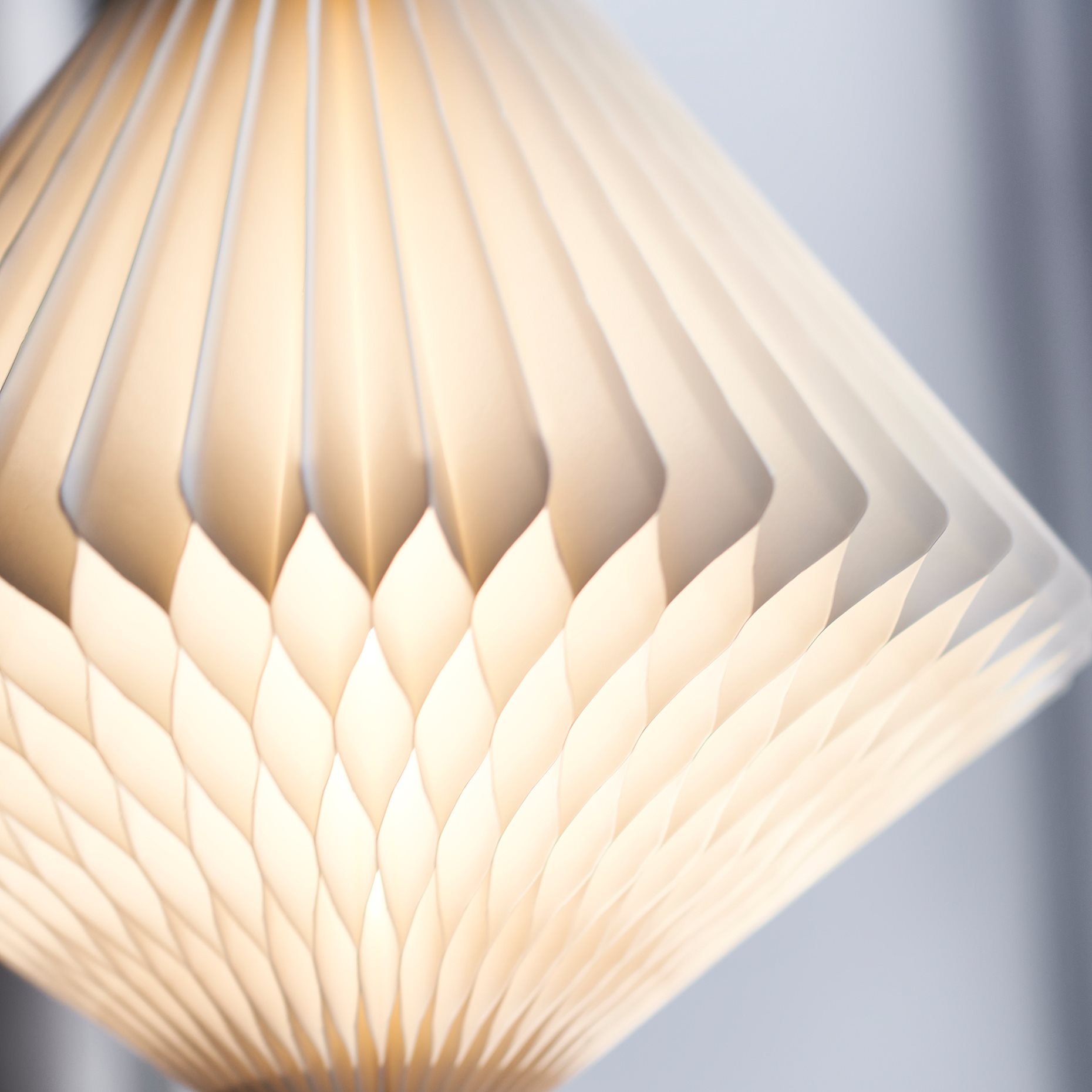 STRÅLA, lamp shade diamond-shaped, 32 cm, 706.066.37