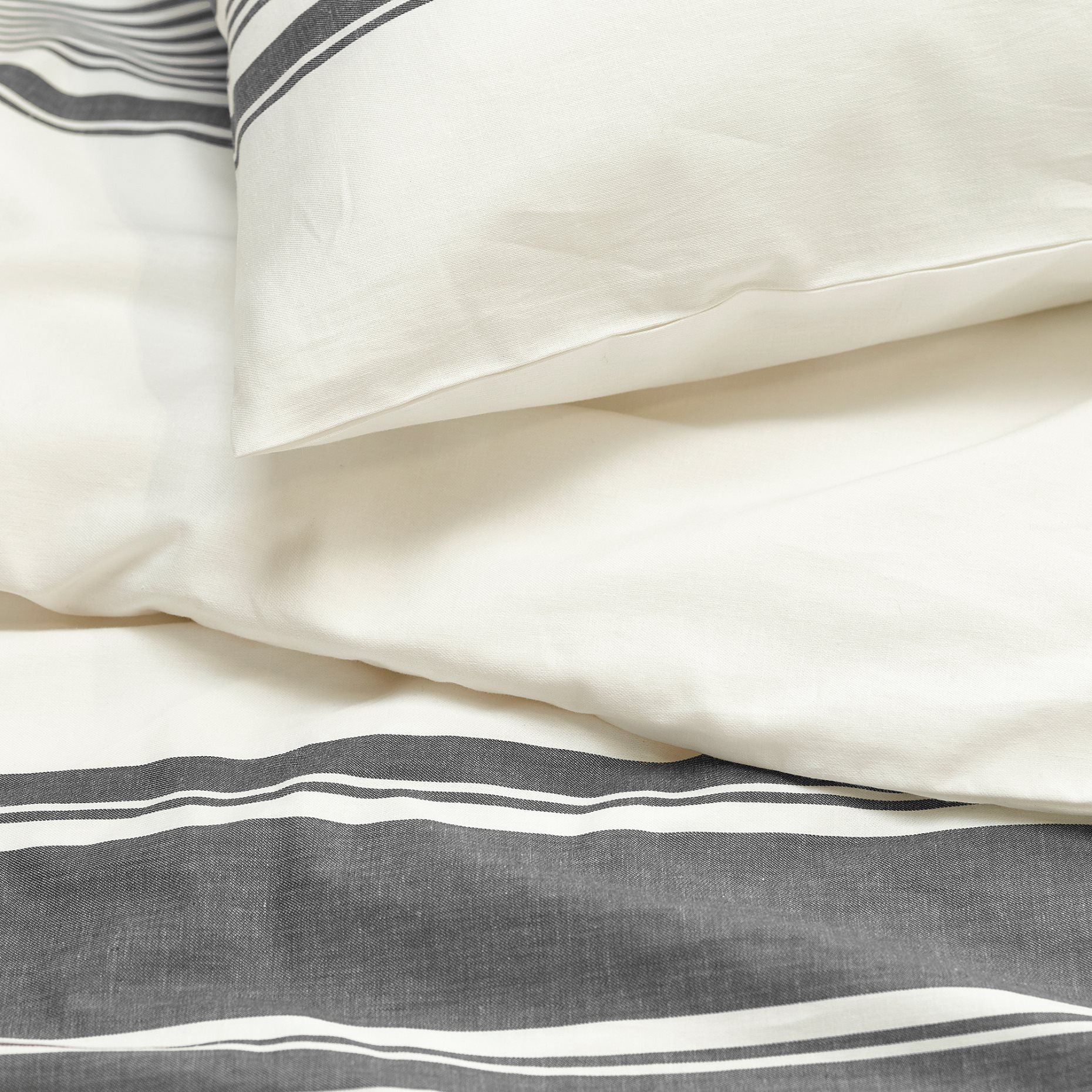 JÄTTEFRÄKEN, duvet cover and 2 pillowcases, 240x220/50x60 cm, 706.121.34
