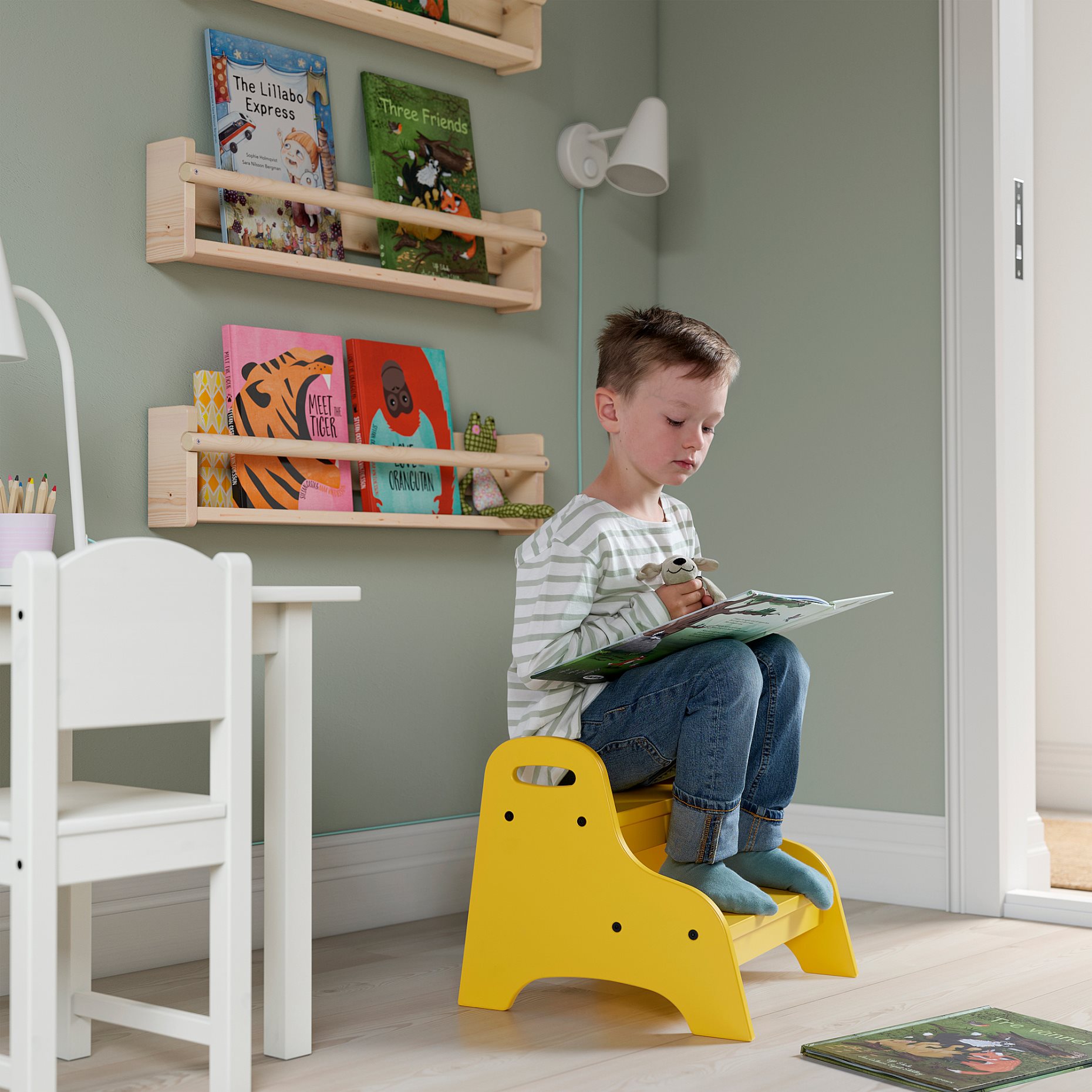 TROGEN, children`s step stool, 803.715.20