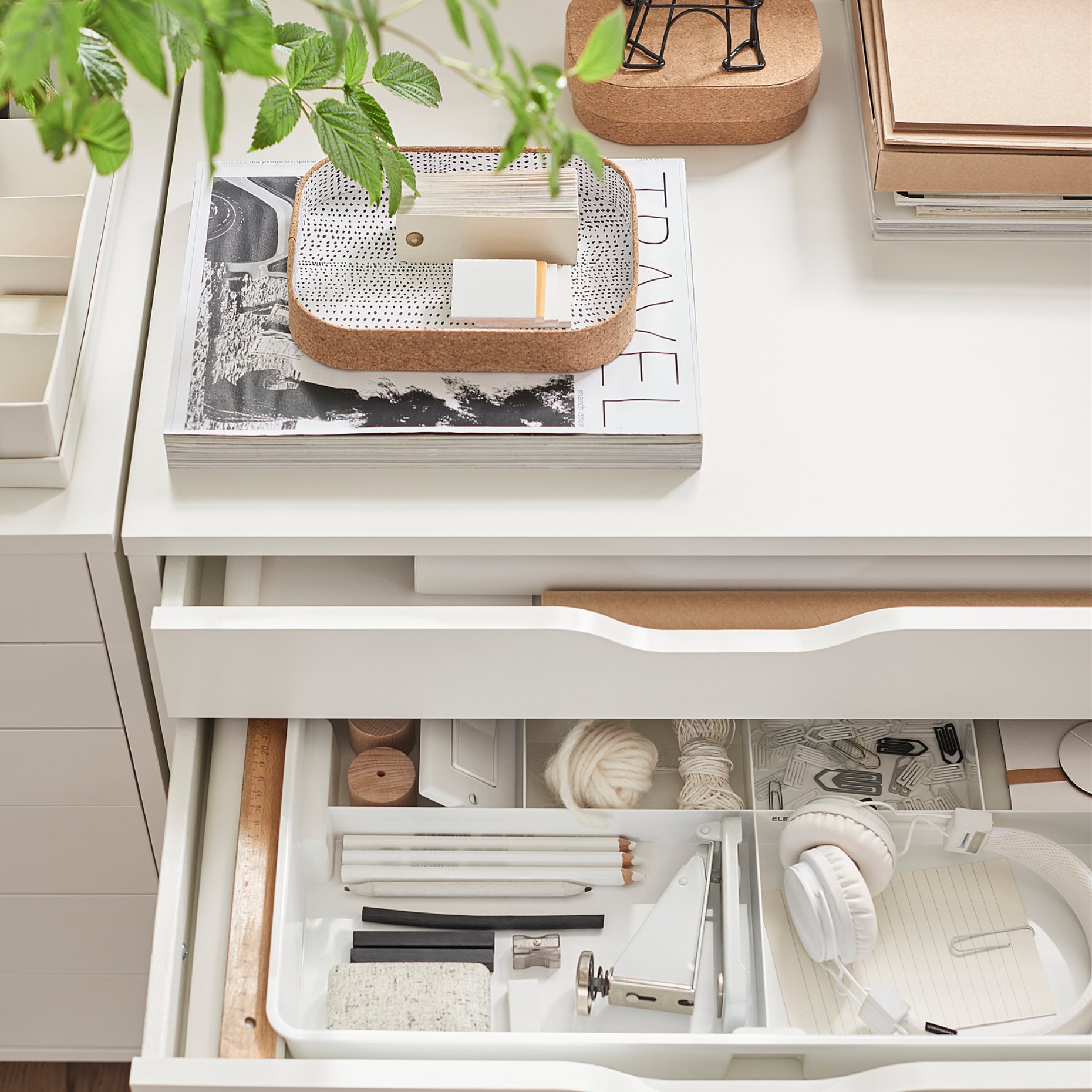 ALEX, drawer unit on castors, 67x66 cm, 804.854.23